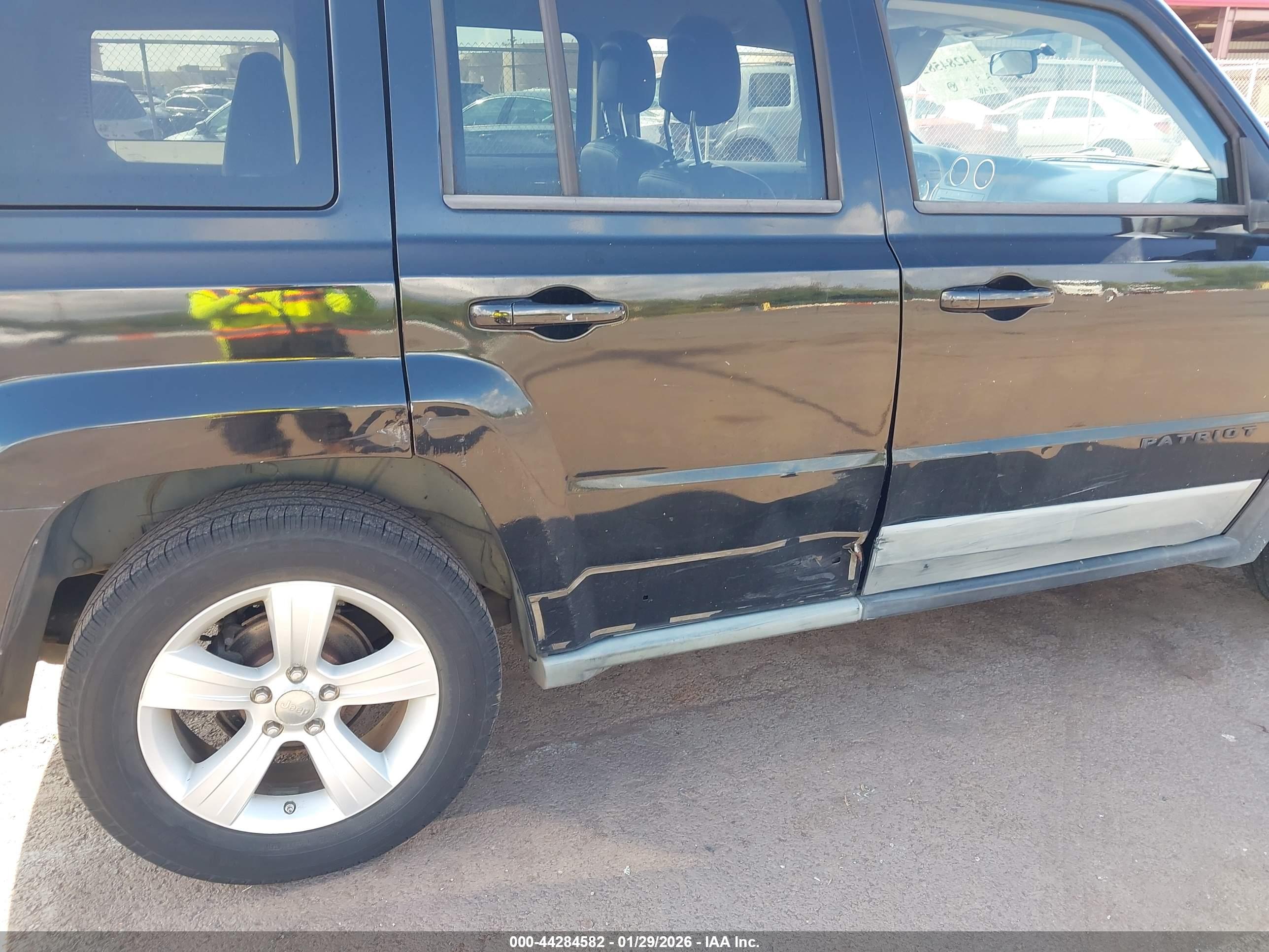 JEEP PATRIOT image 6