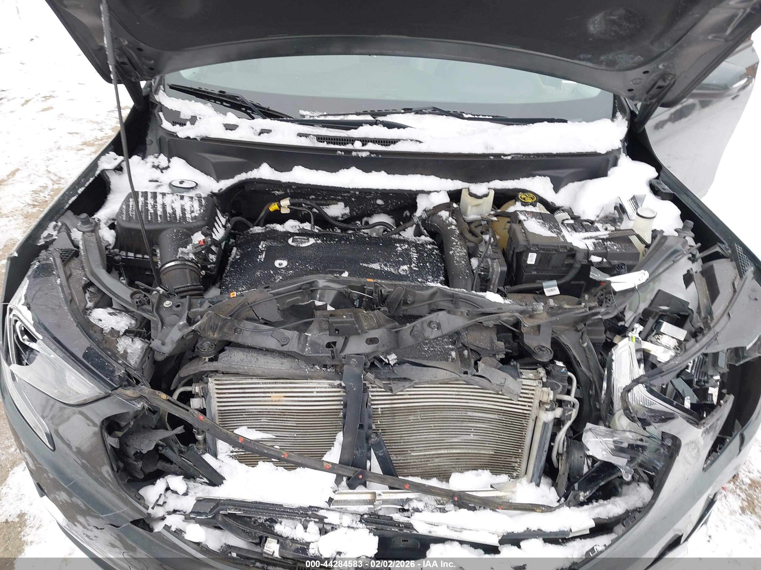 GMC TERRAIN image 10