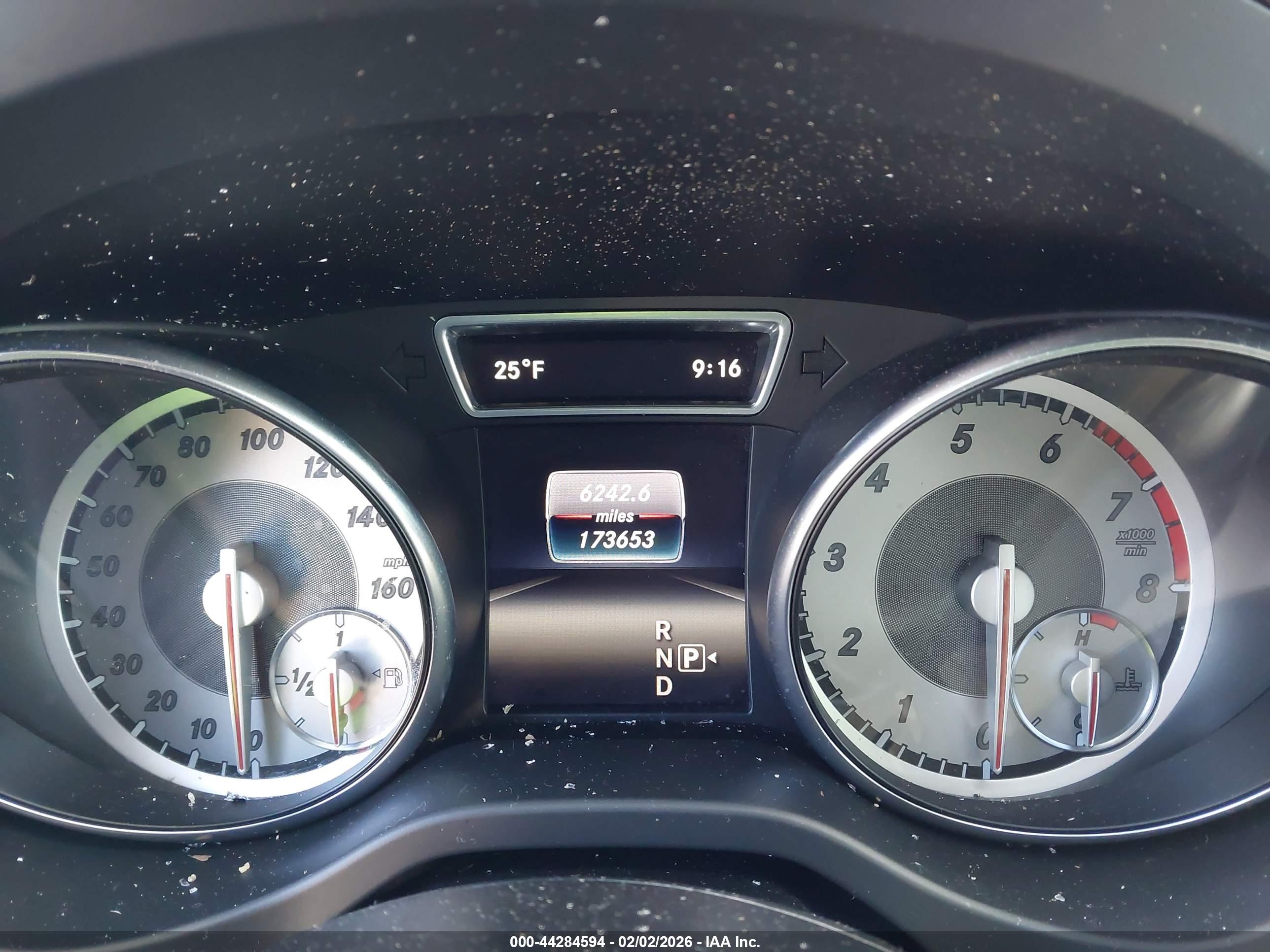 MERCEDES-BENZ GLA image 7
