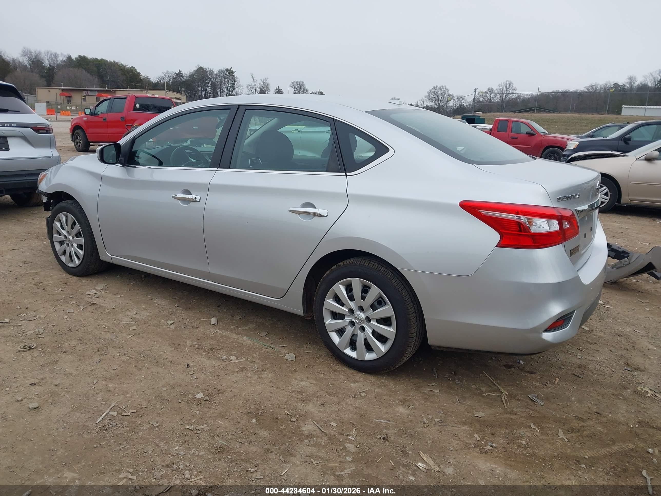 NISSAN SENTRA image 3