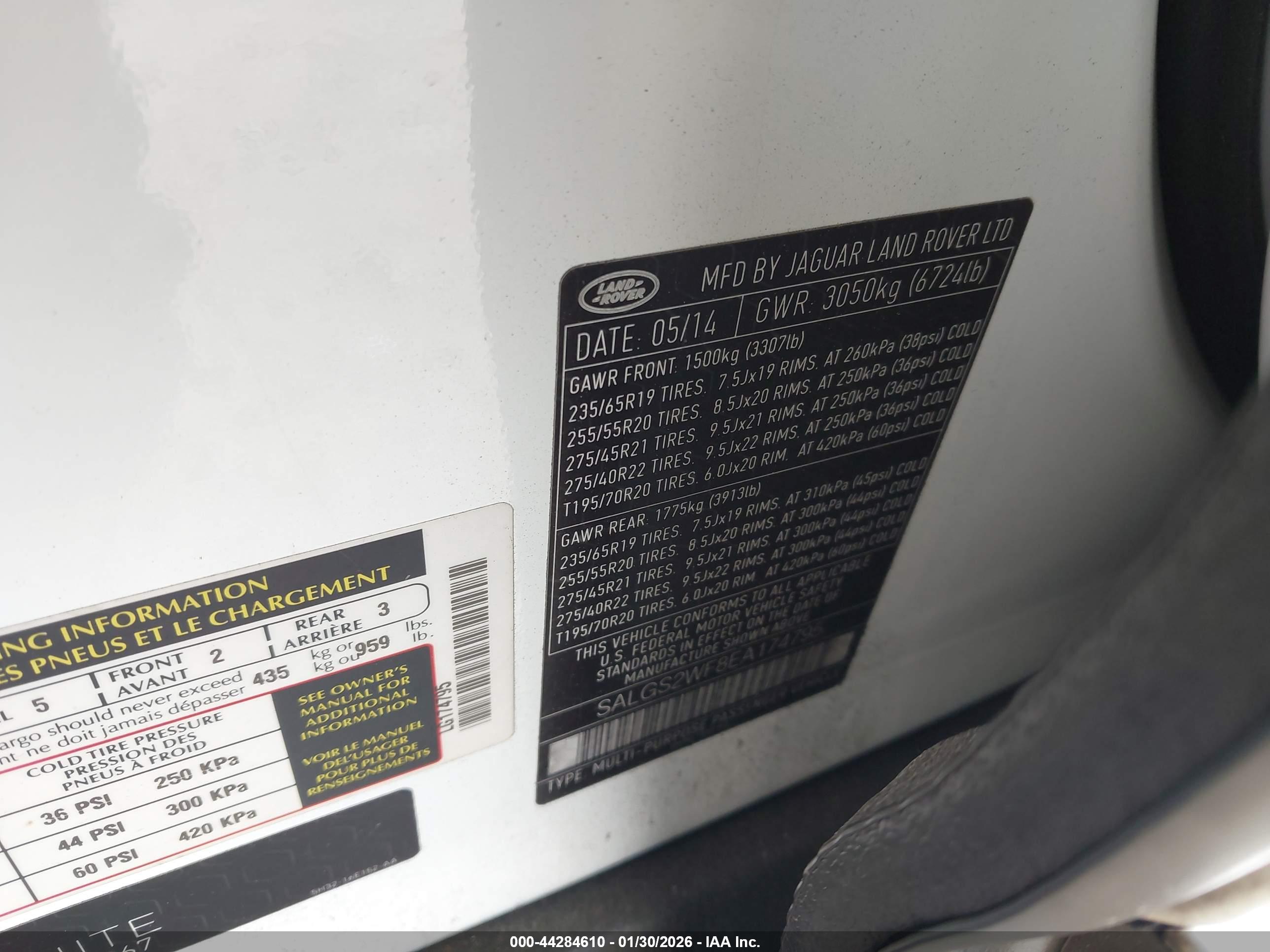 LAND ROVER image 9