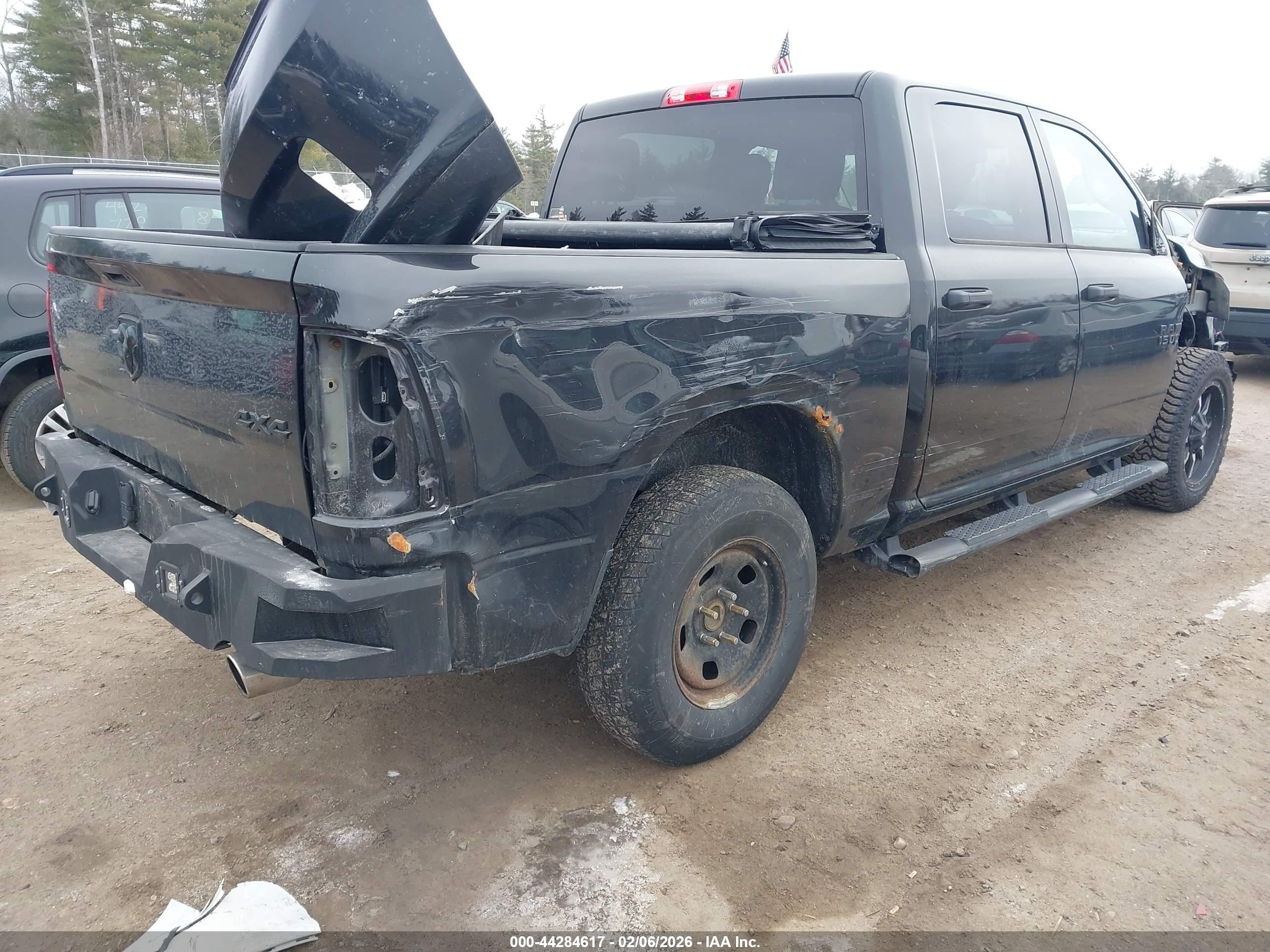 RAM 1500 image 4