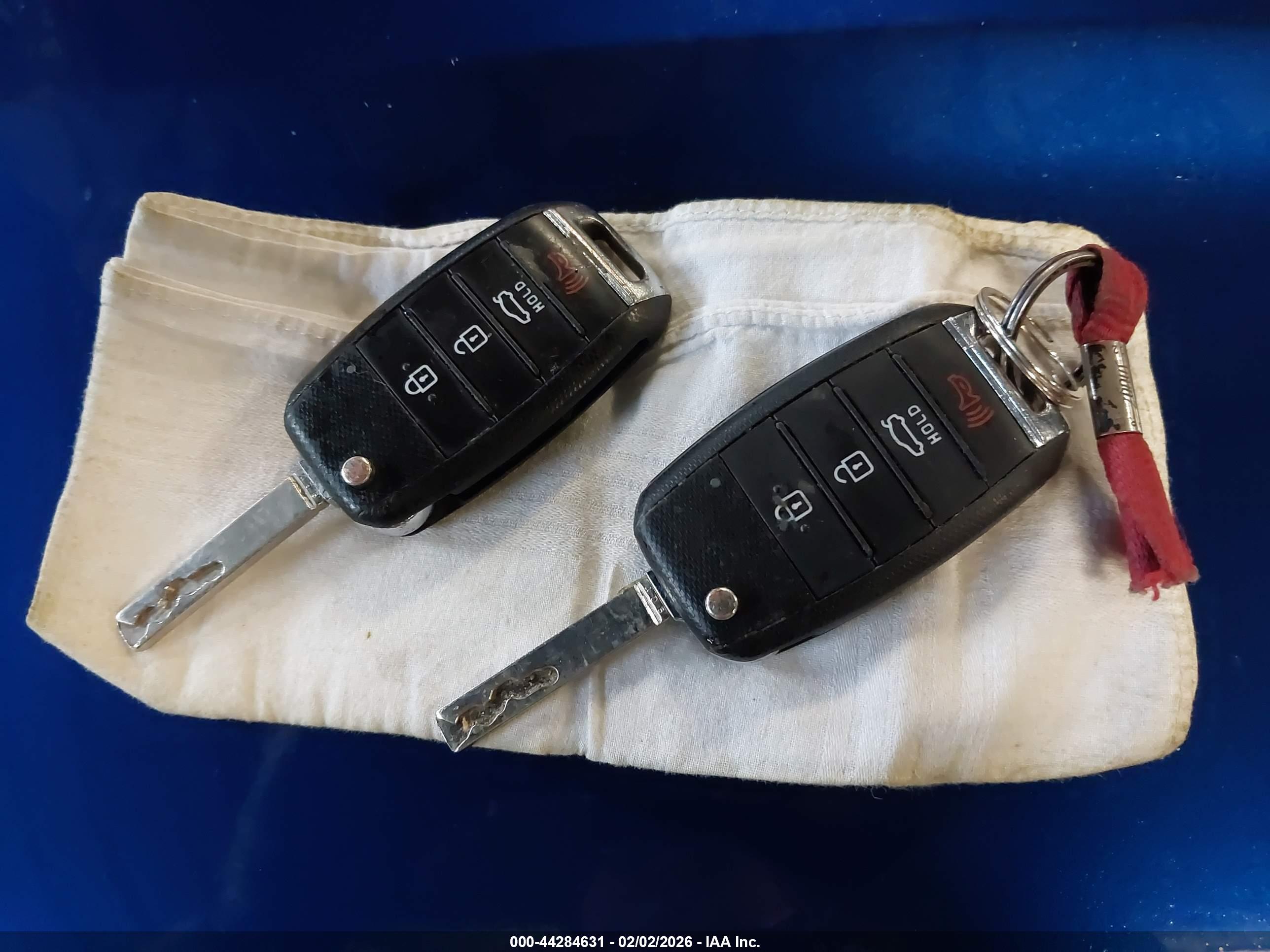 KIA RIO image 11