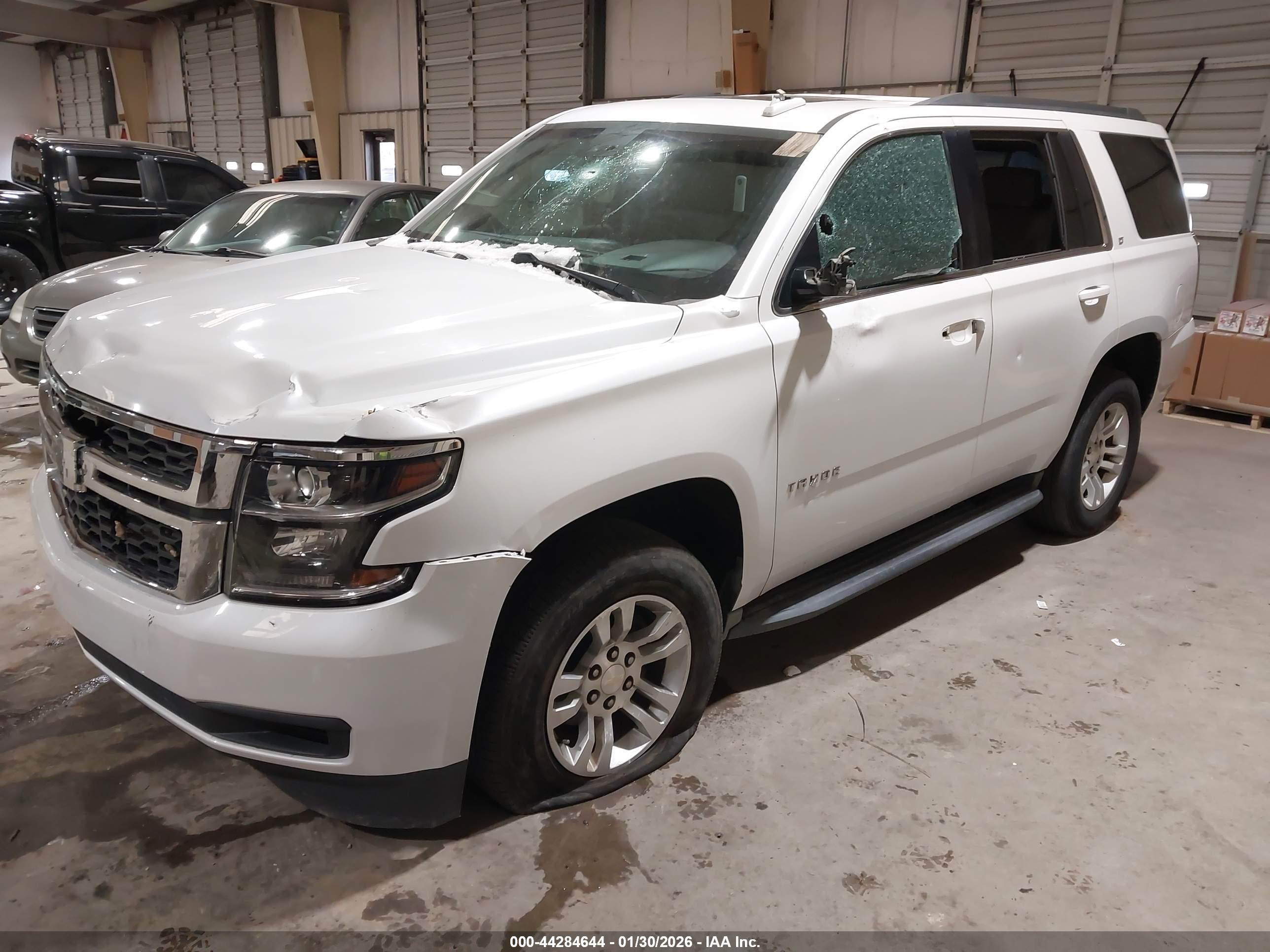 CHEVROLET TAHOE image 2