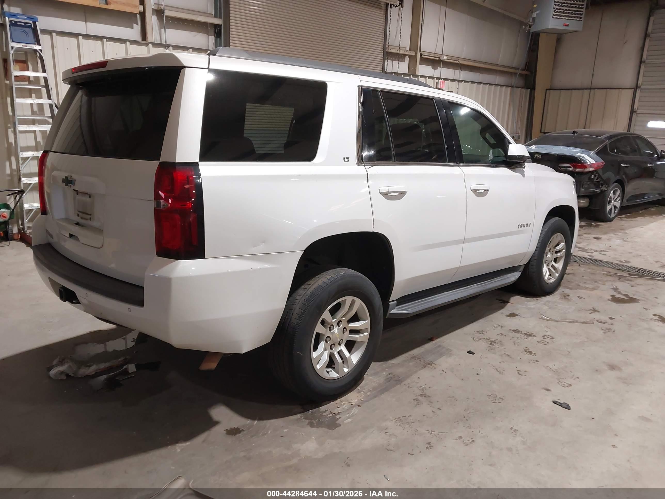 CHEVROLET TAHOE image 4