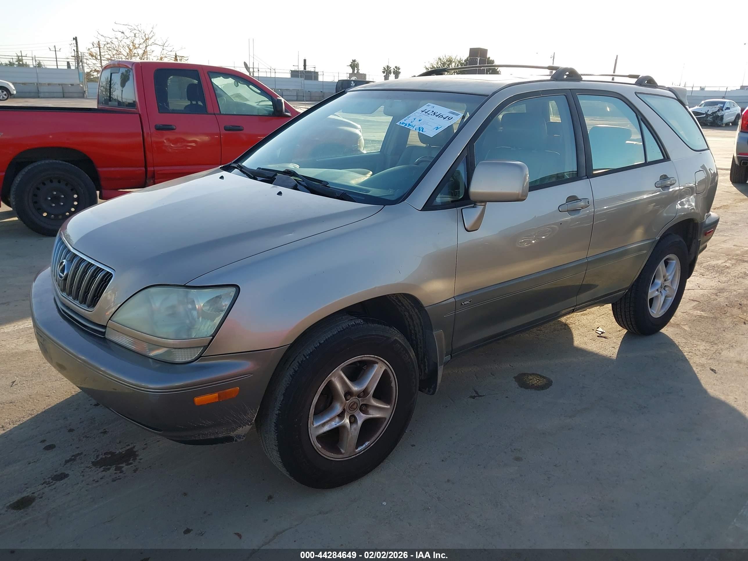 LEXUS RX image 2
