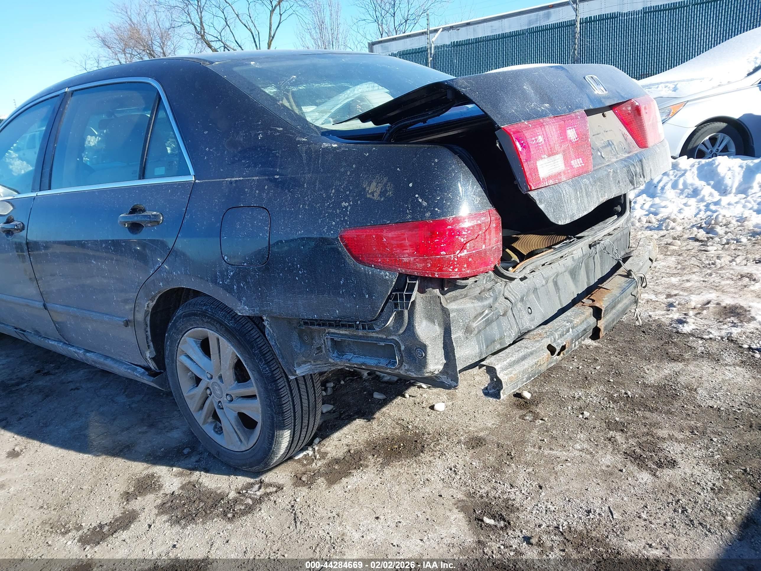 HONDA ACCORD image 6