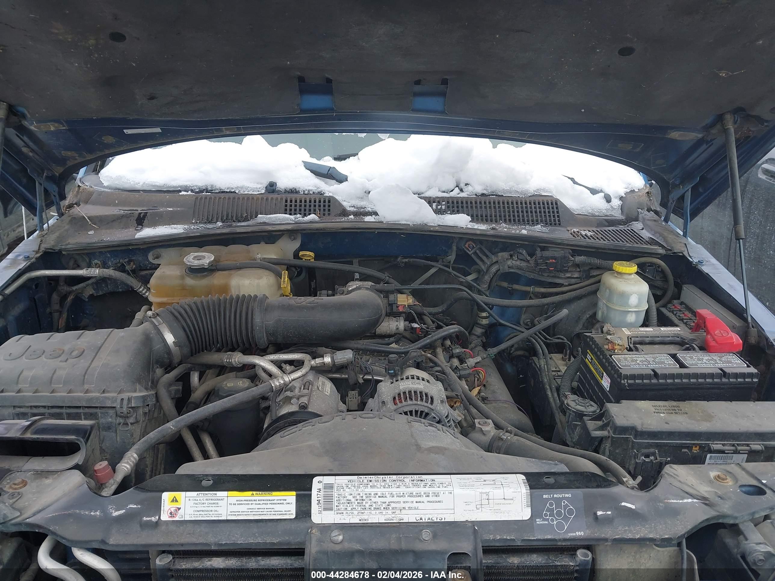 JEEP LIBERTY image 10