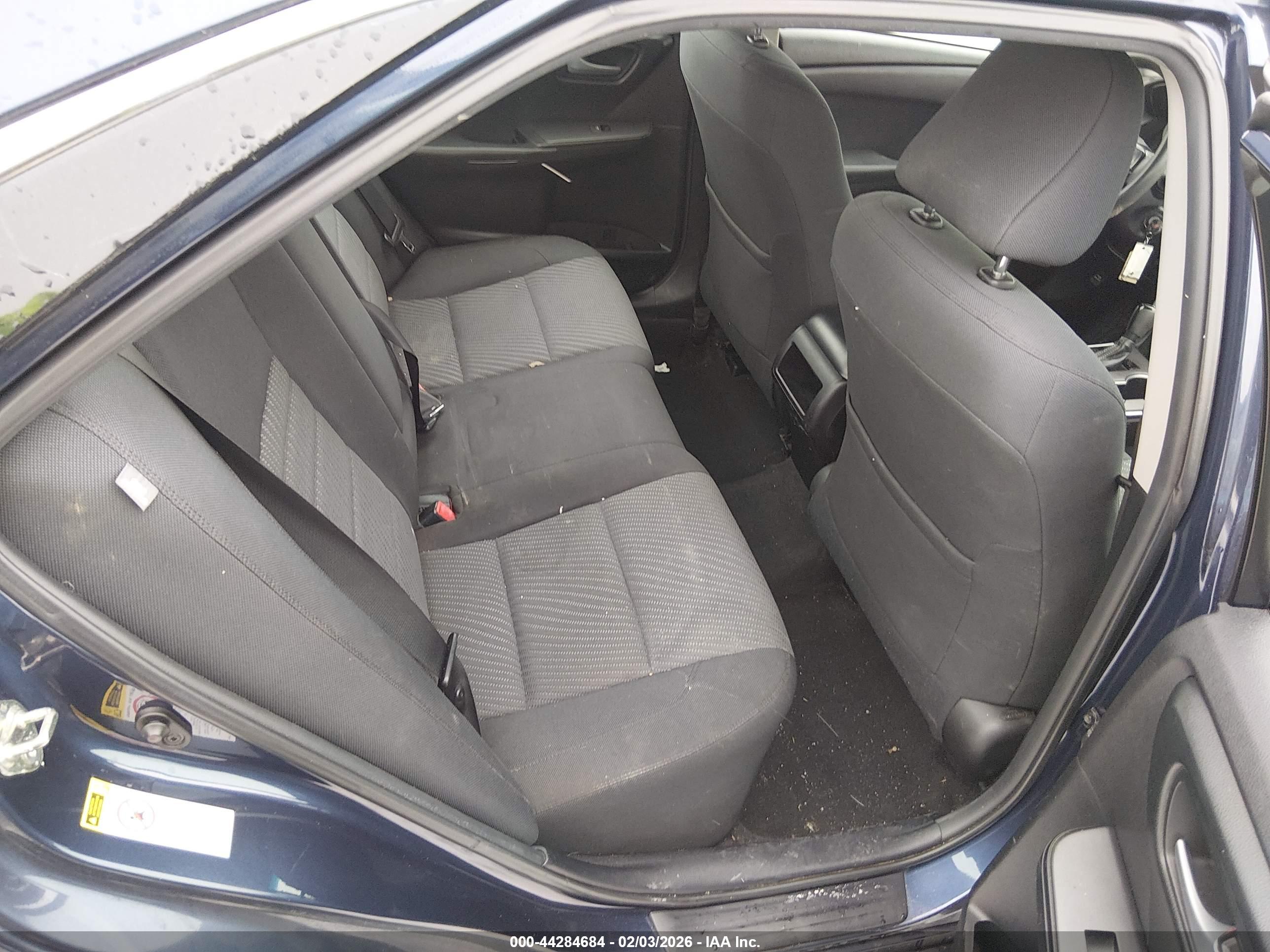 TOYOTA CAMRY image 8