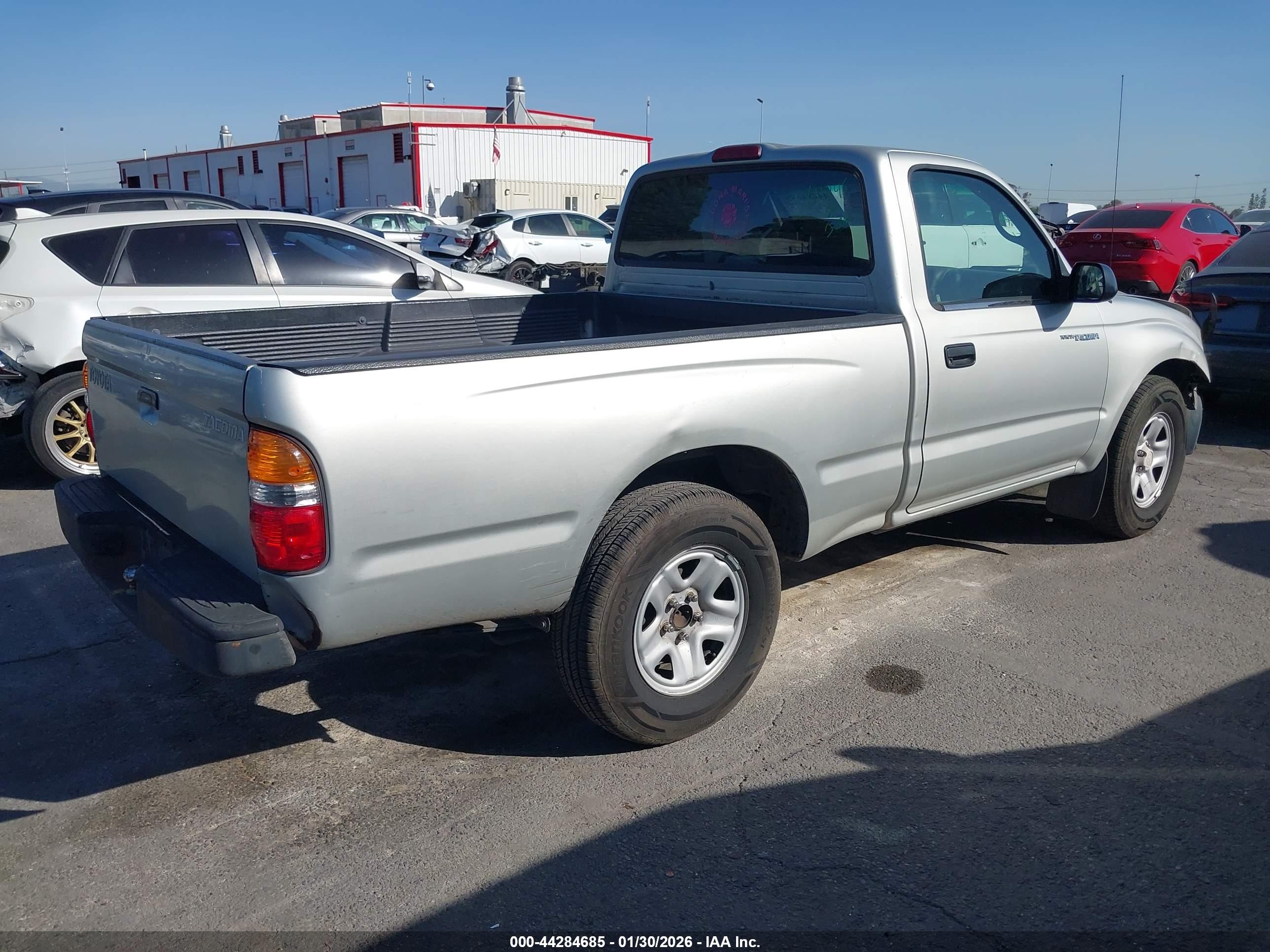 TOYOTA TACOMA image 4
