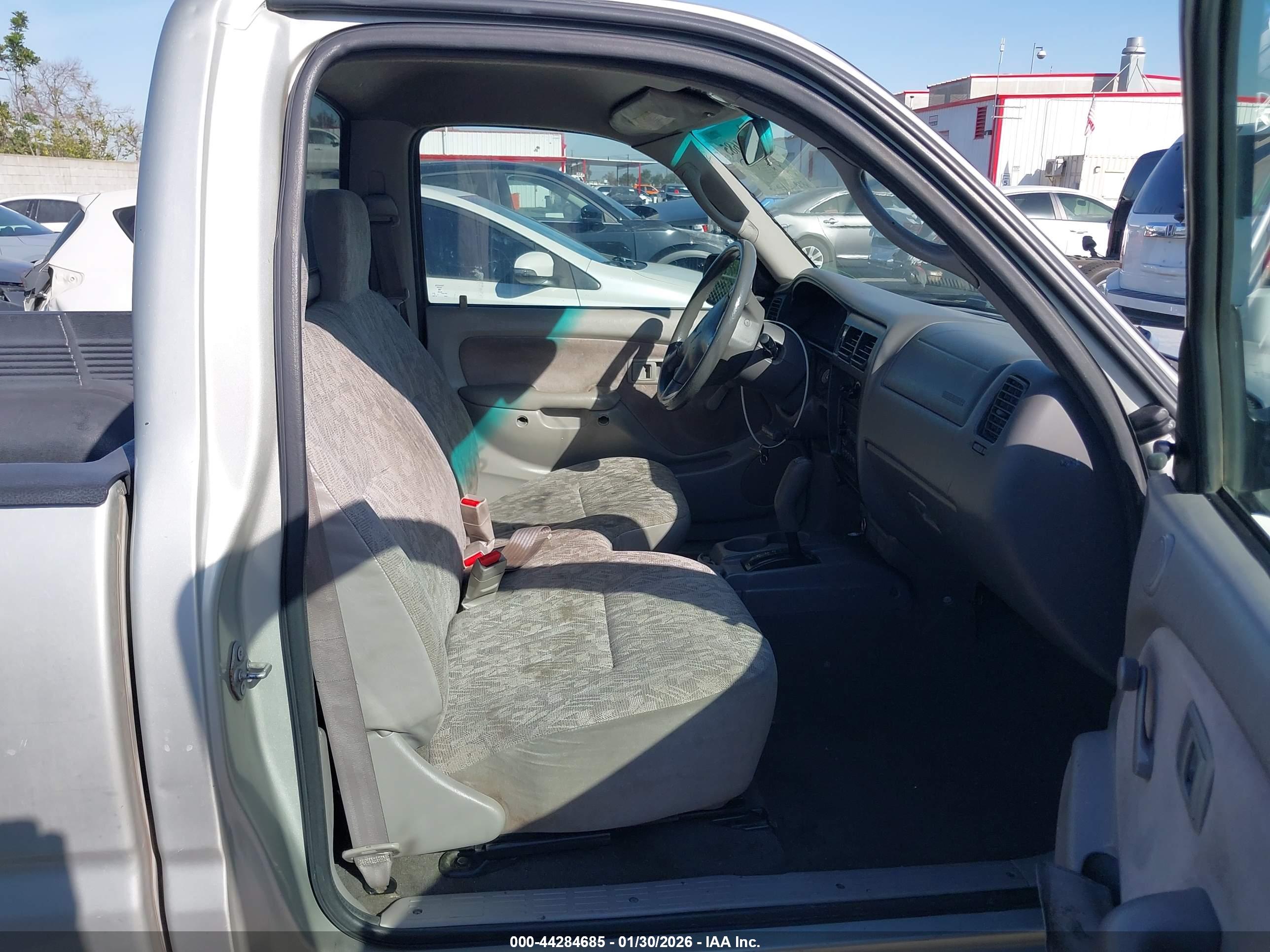 TOYOTA TACOMA image 5