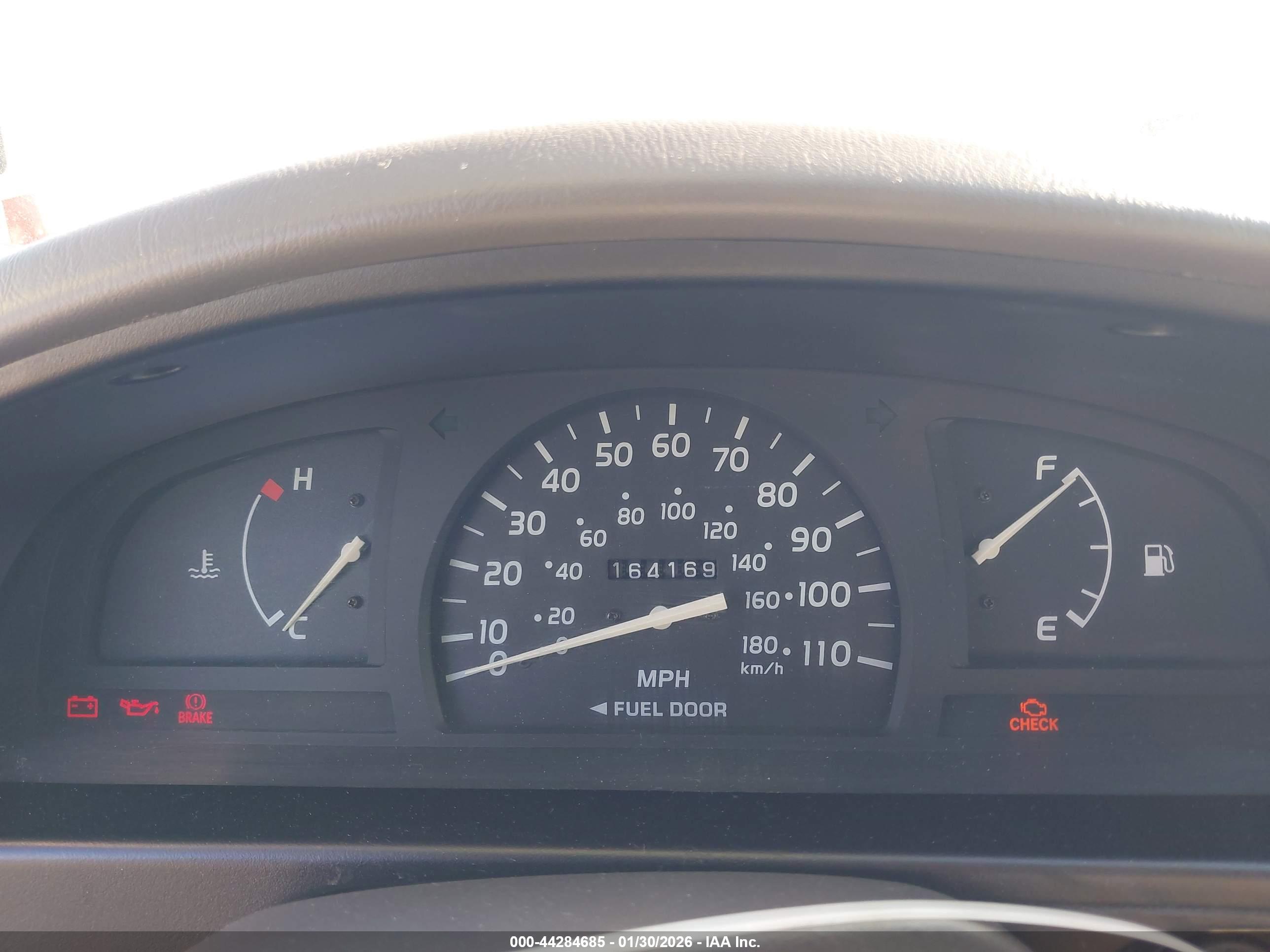 TOYOTA TACOMA image 7