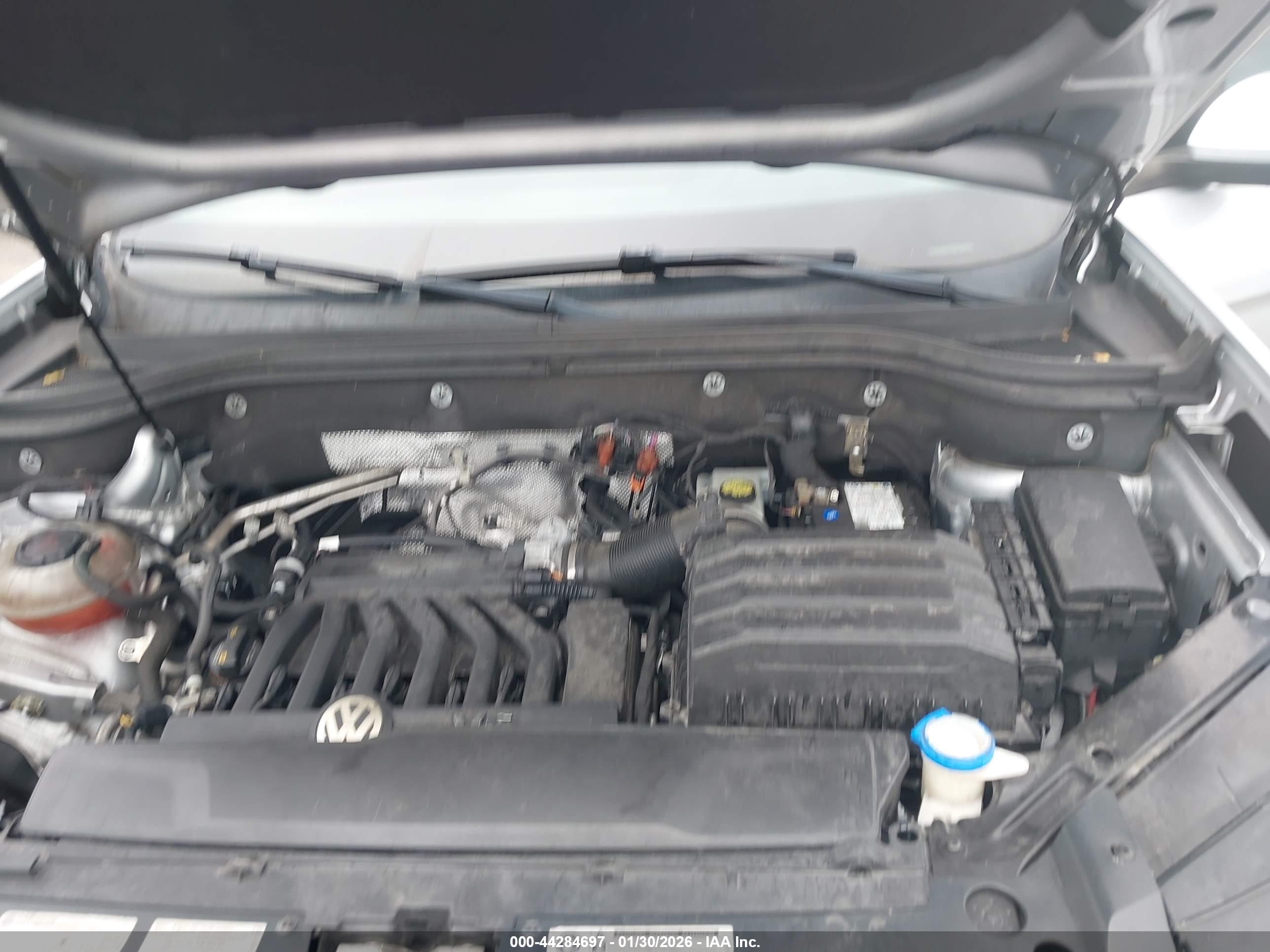 VOLKSWAGEN ATLAS image 10
