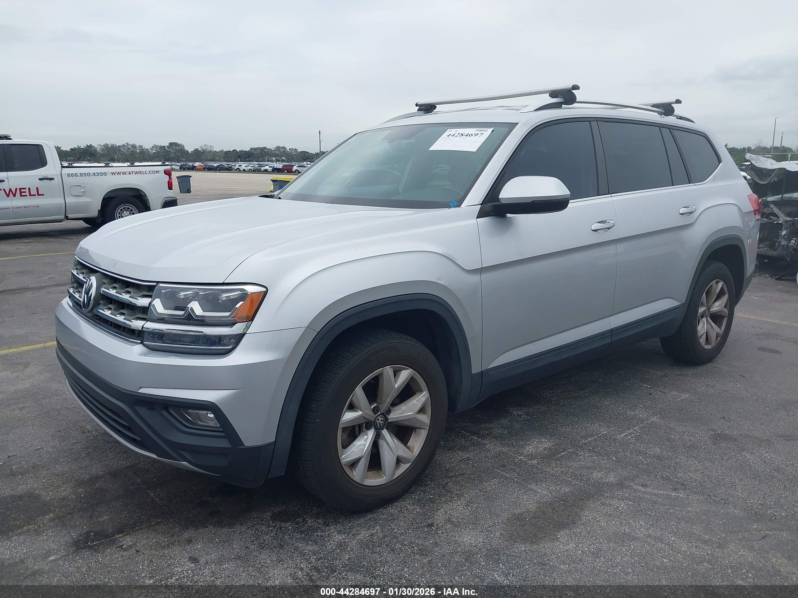 VOLKSWAGEN ATLAS image 6