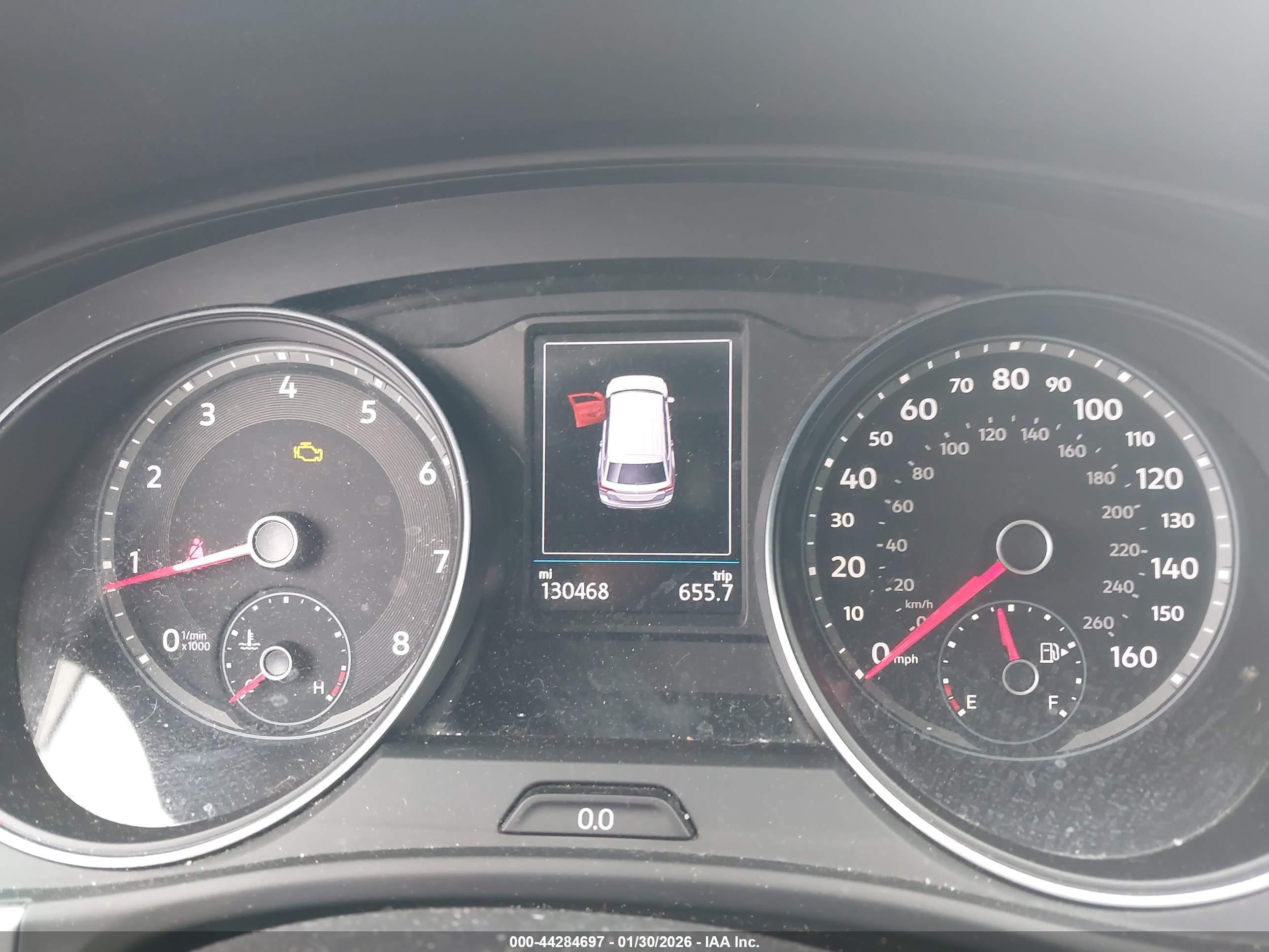 VOLKSWAGEN ATLAS image 7