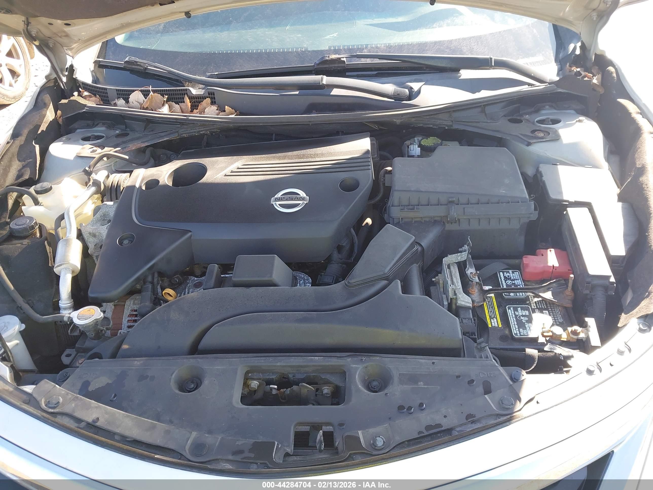 NISSAN ALTIMA image 10
