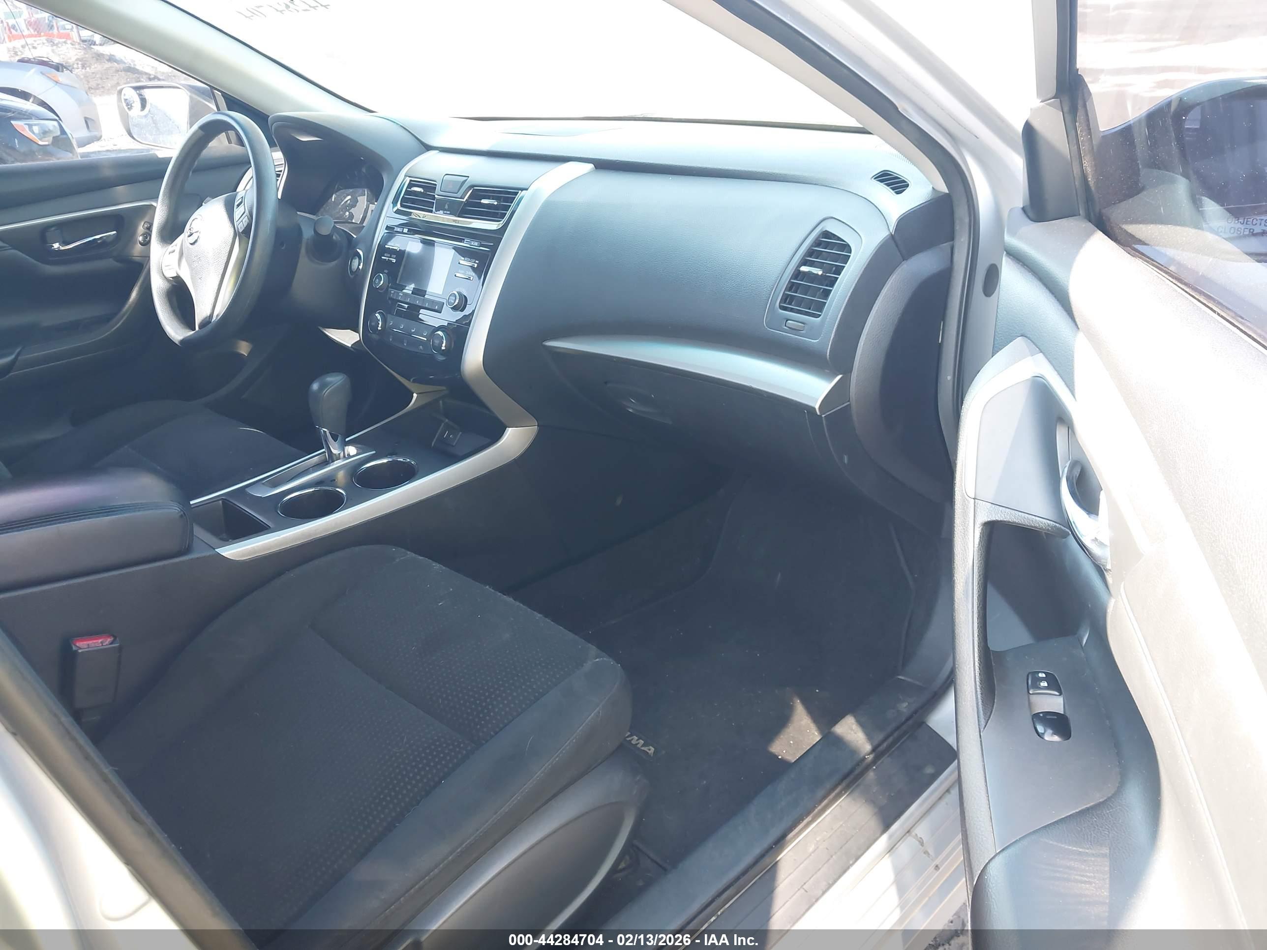 NISSAN ALTIMA image 5
