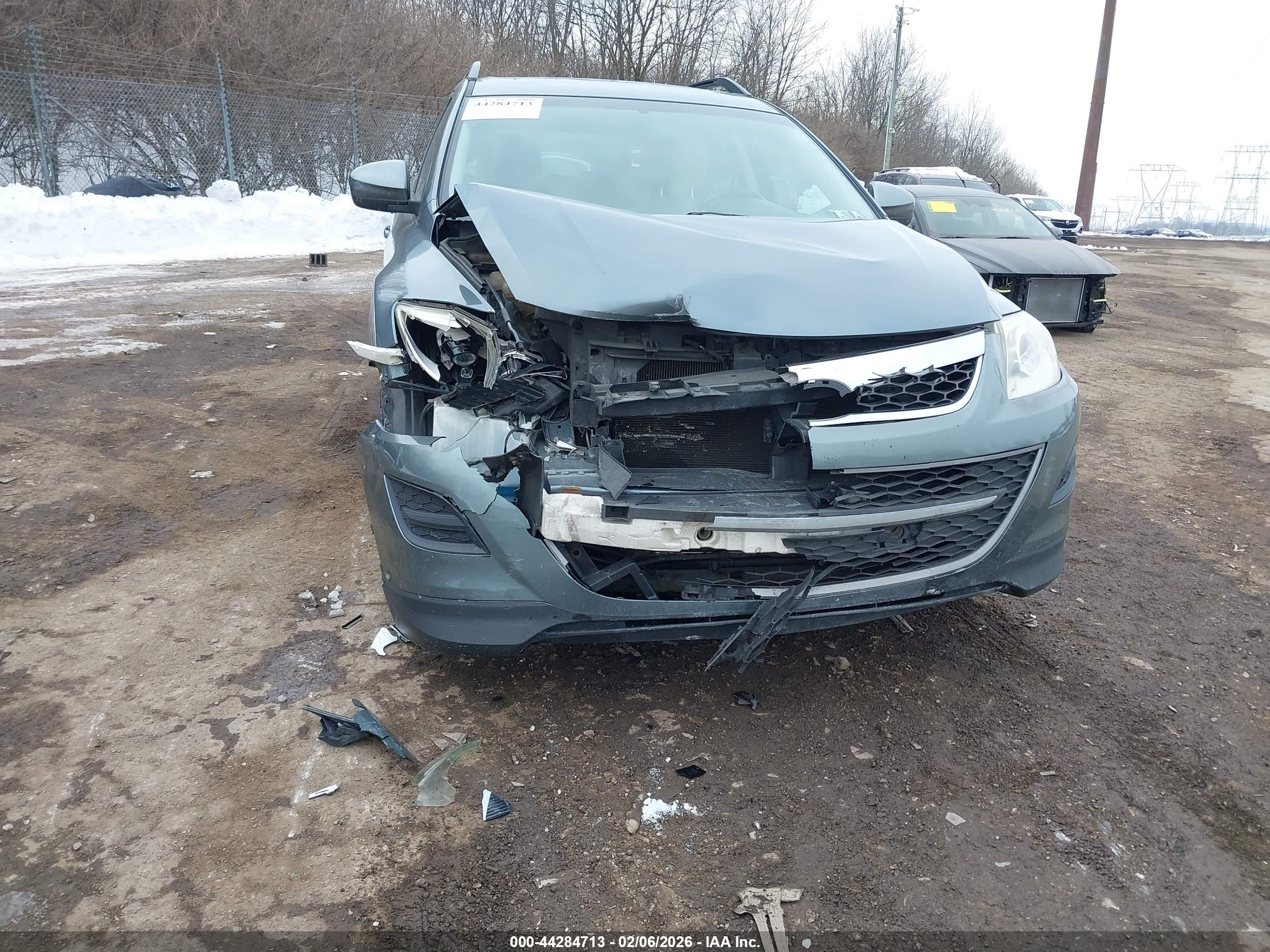 MAZDA CX-9 image 6
