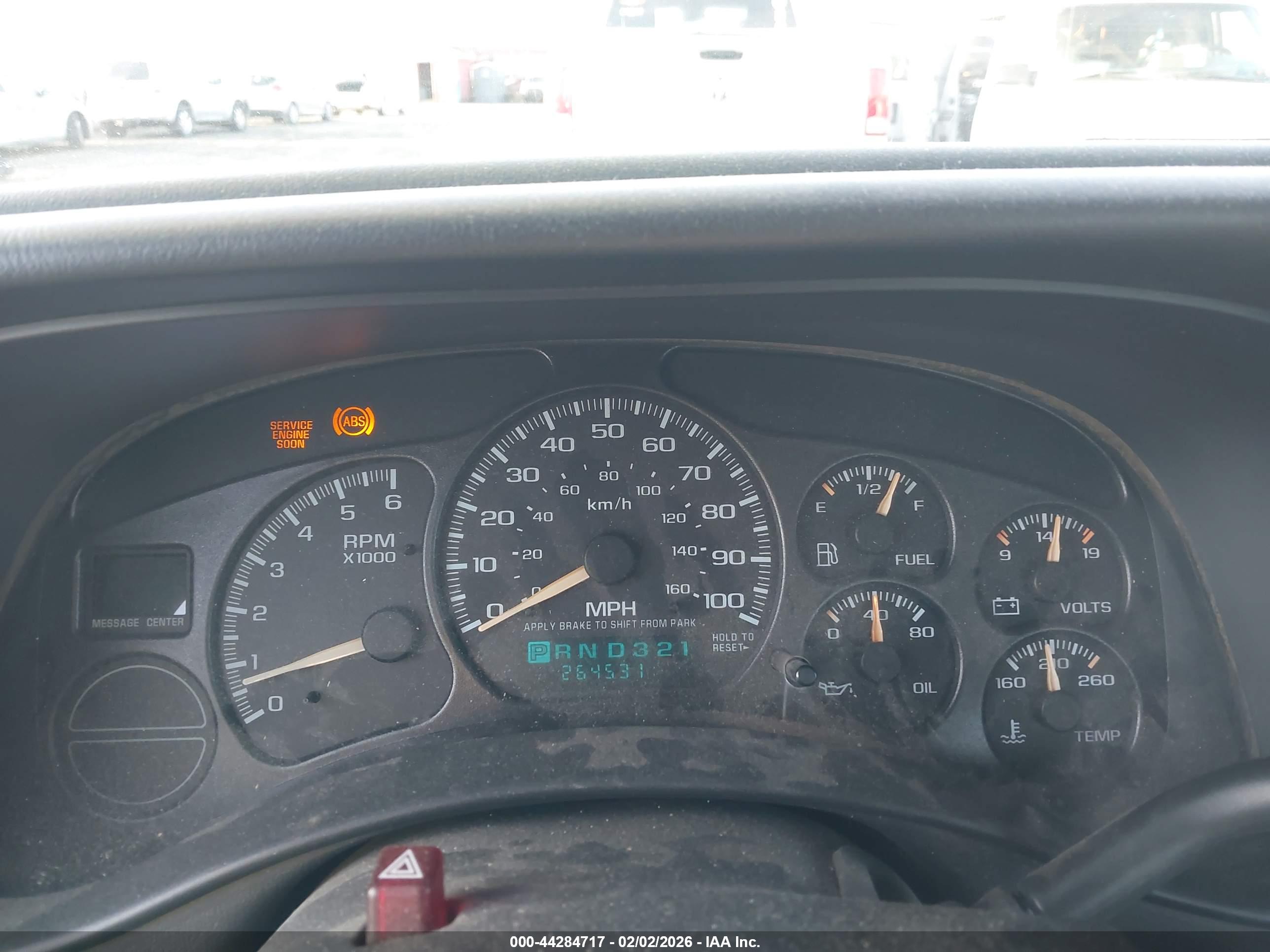 CHEVROLET SILVERADO image 7