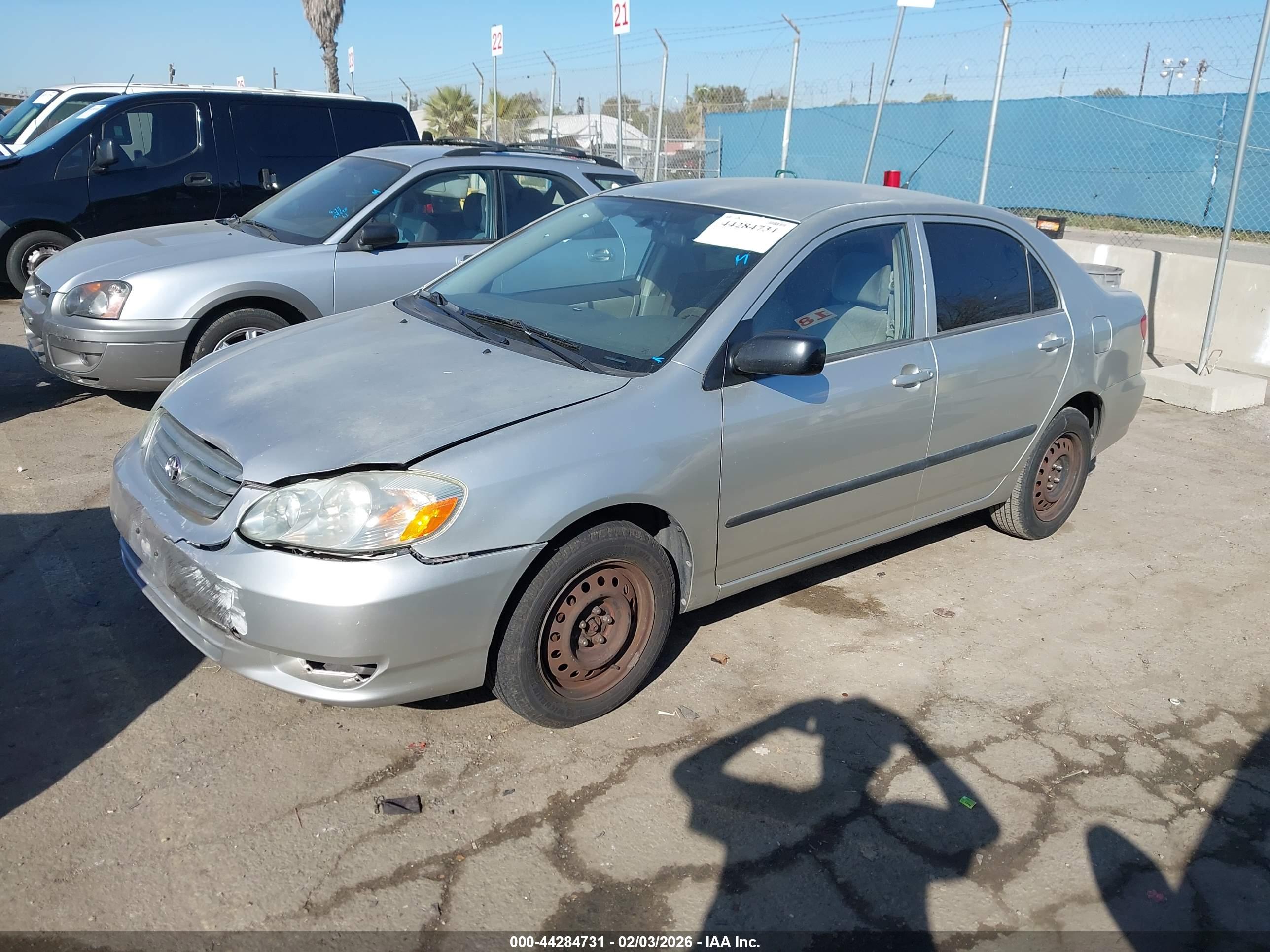 TOYOTA COROLLA image 2