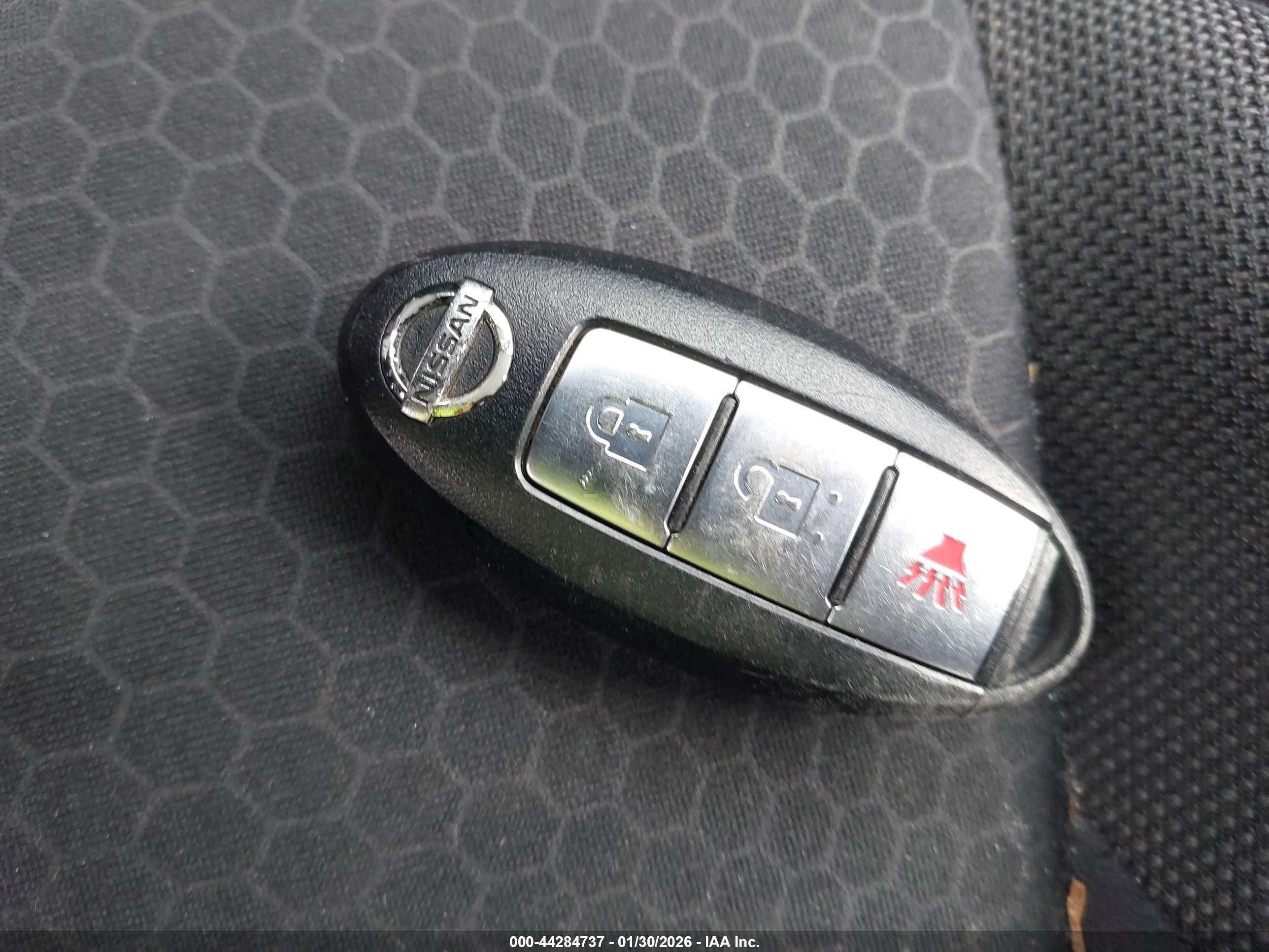 NISSAN JUKE image 11