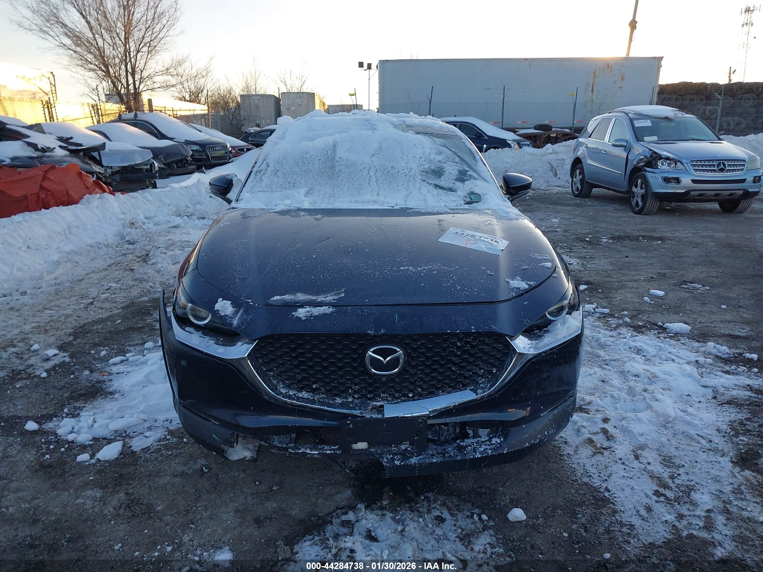 MAZDA CX-30 image 6