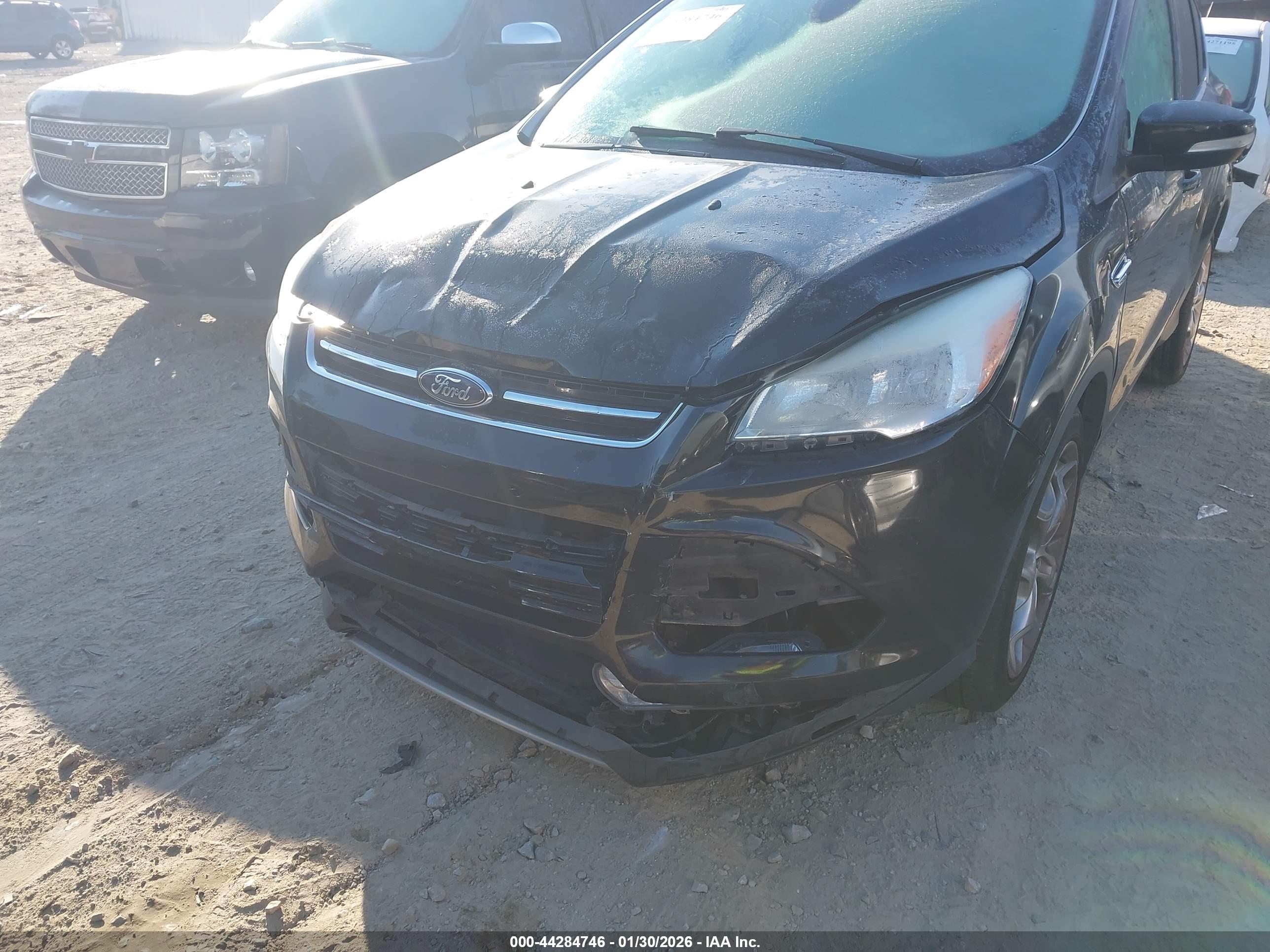 FORD ESCAPE image 6