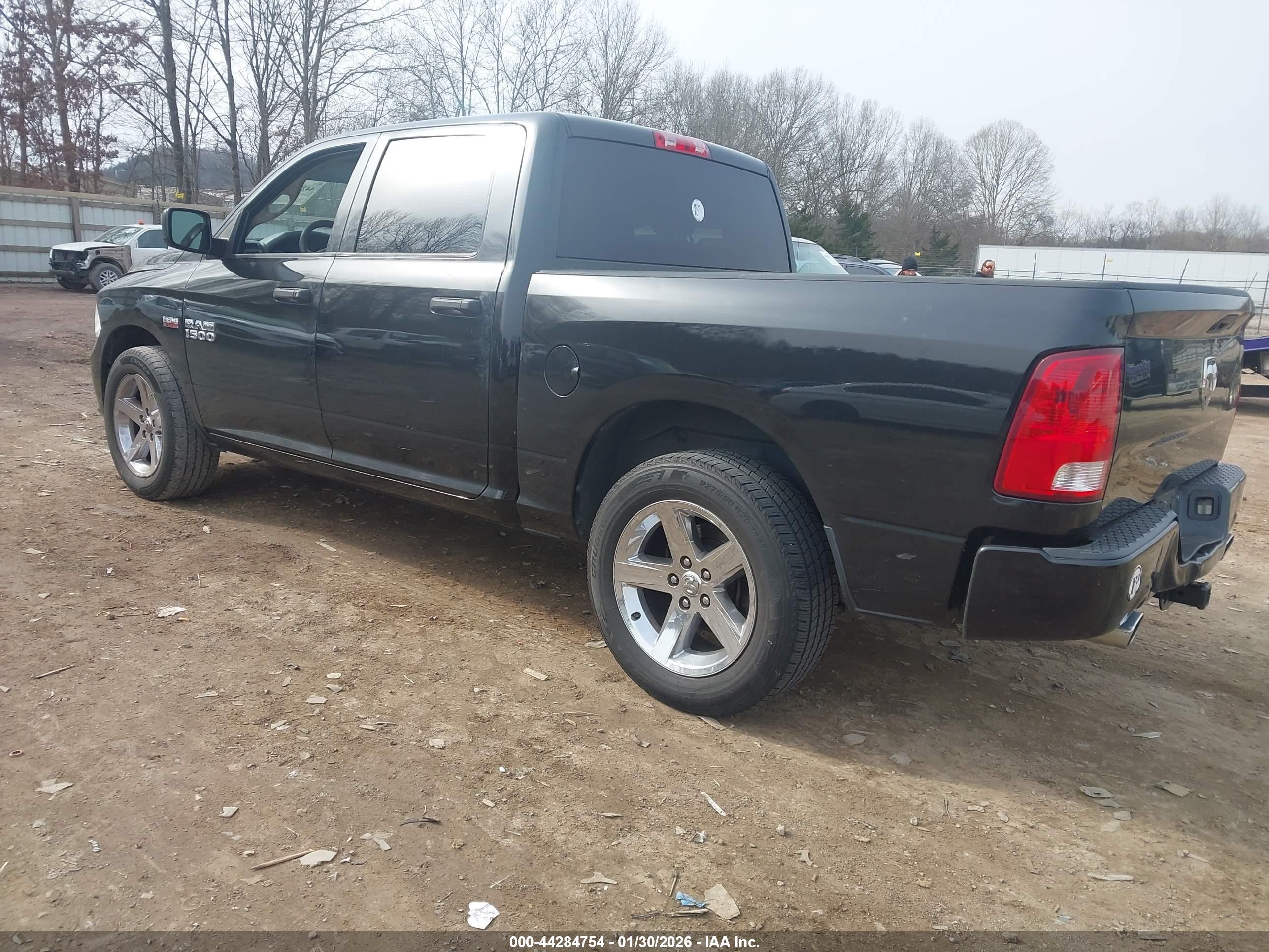 RAM 1500 image 3