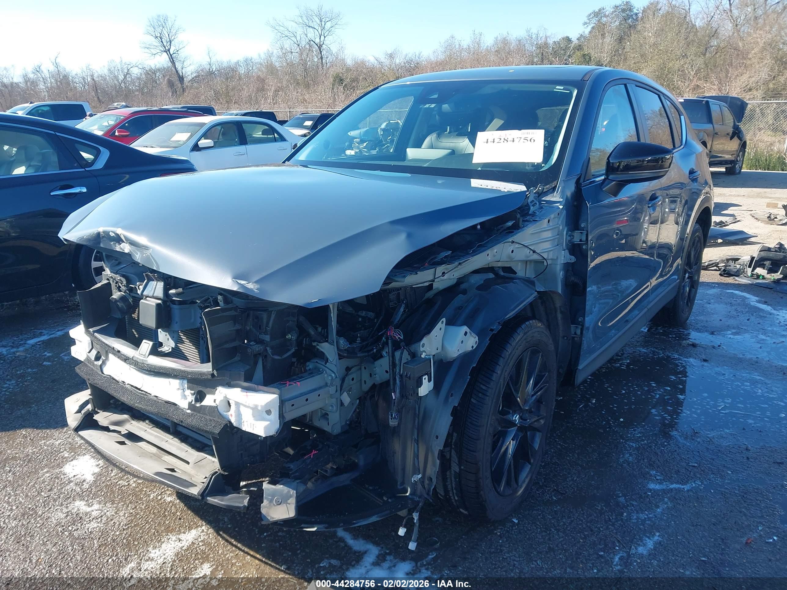 MAZDA CX-5 image 2
