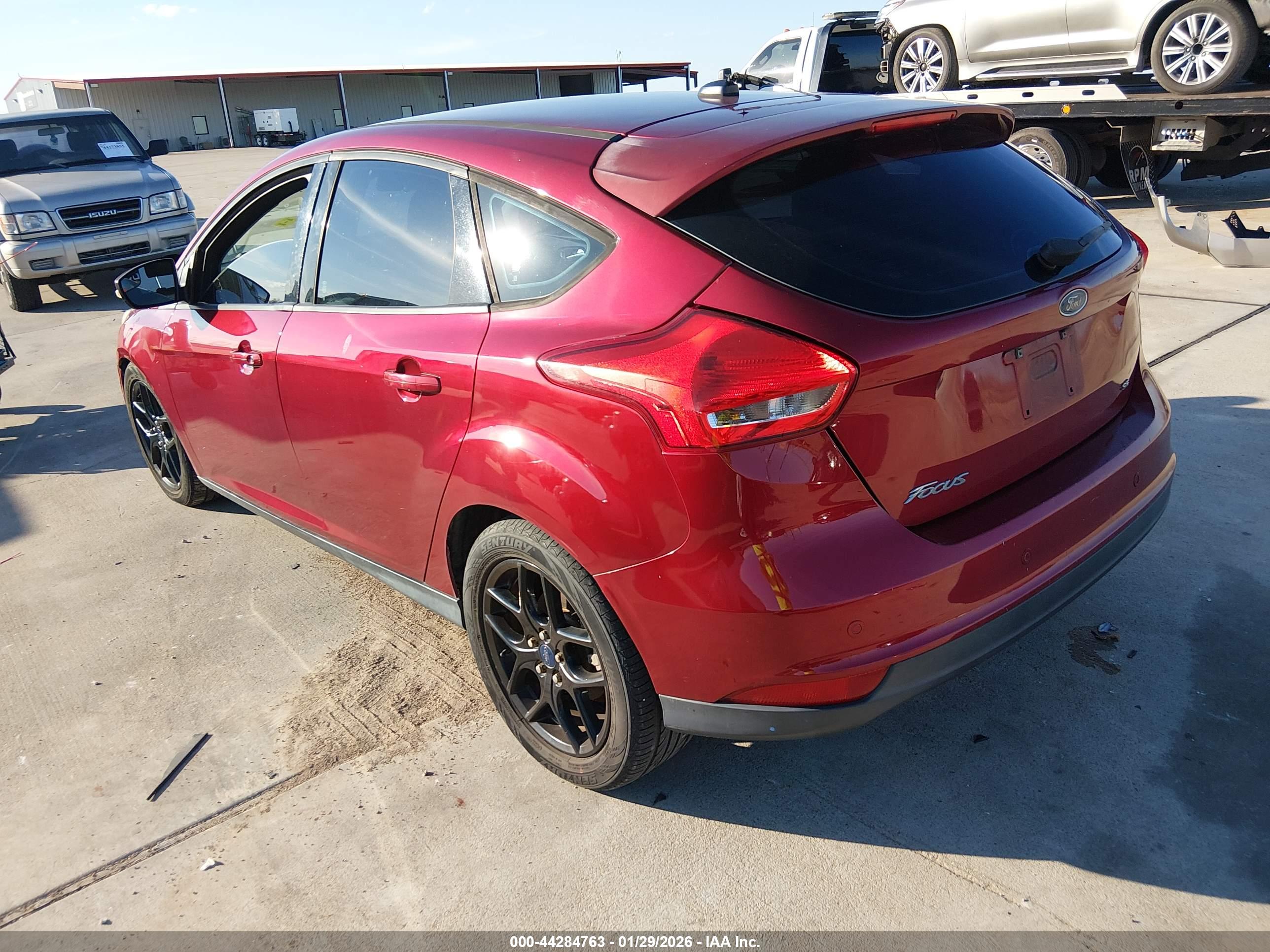 FORD FOCUS image 3