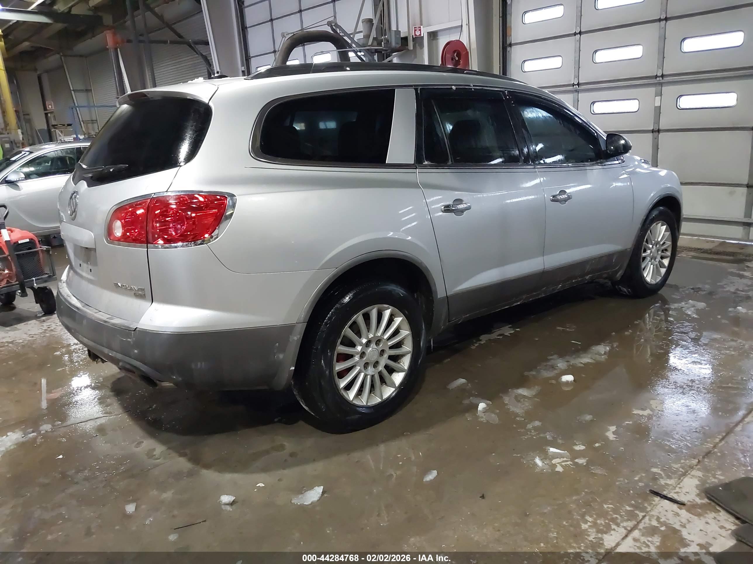 BUICK ENCLAVE image 4