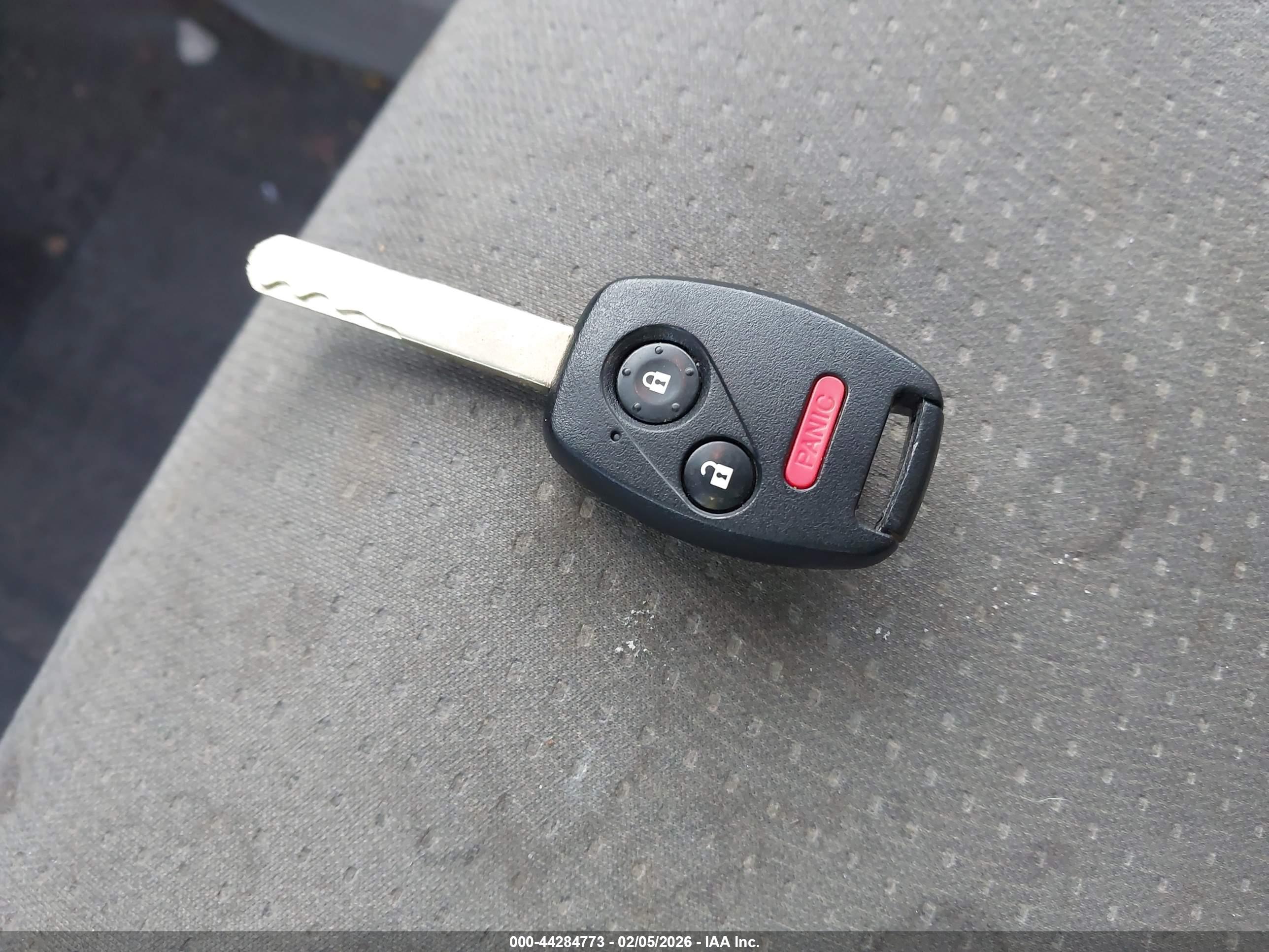 HONDA CR-V image 11
