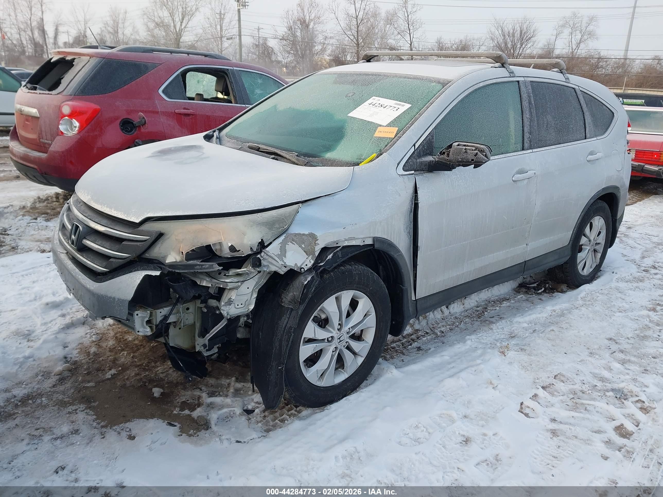 HONDA CR-V image 2