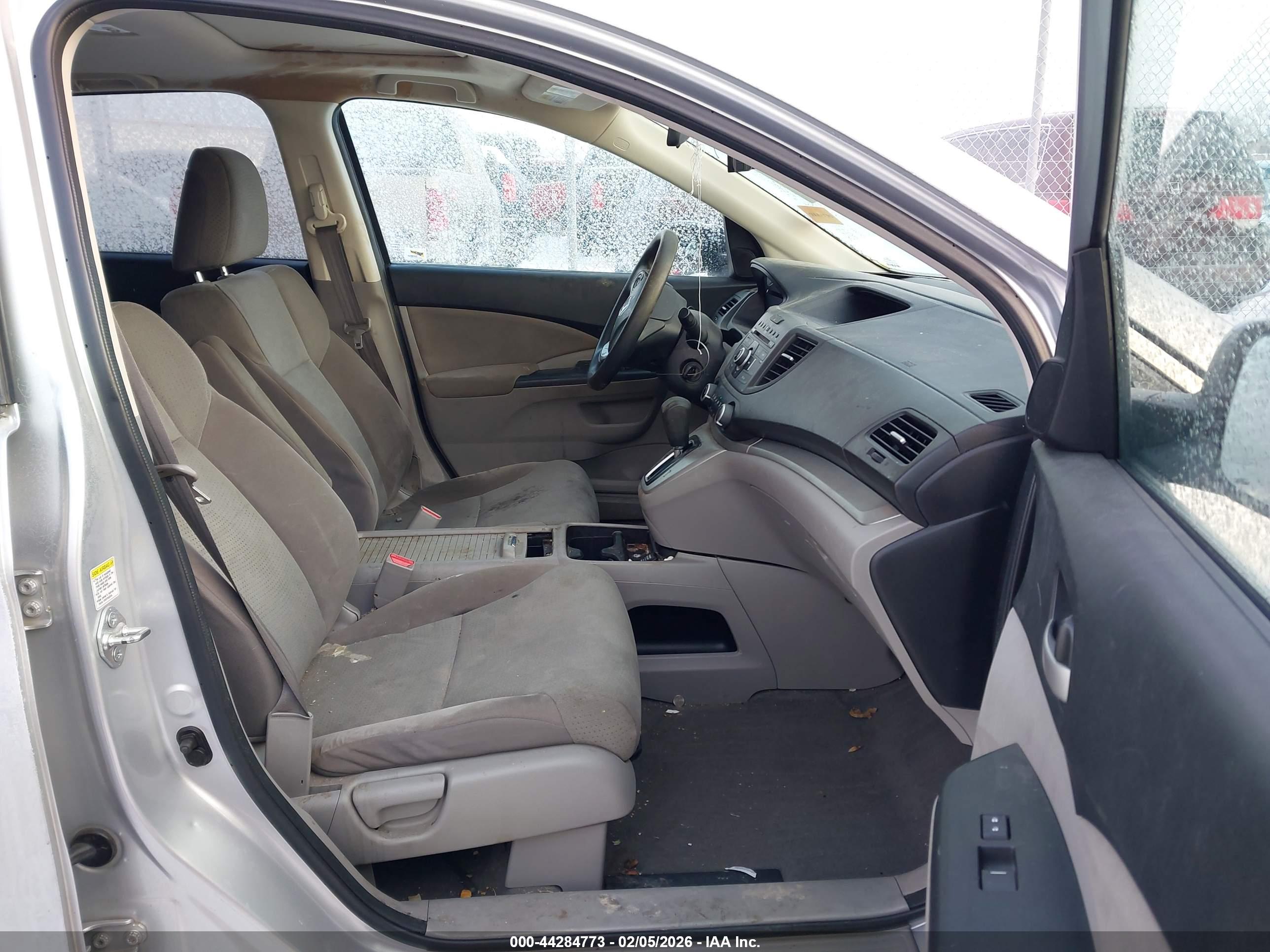 HONDA CR-V image 5