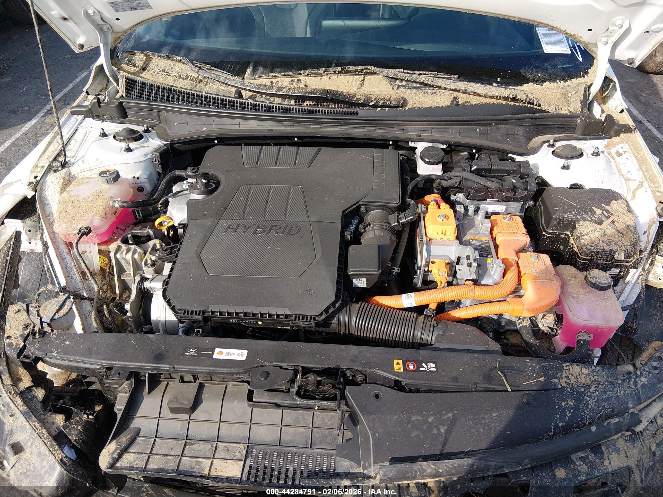 HYUNDAI ELANTRA image 10