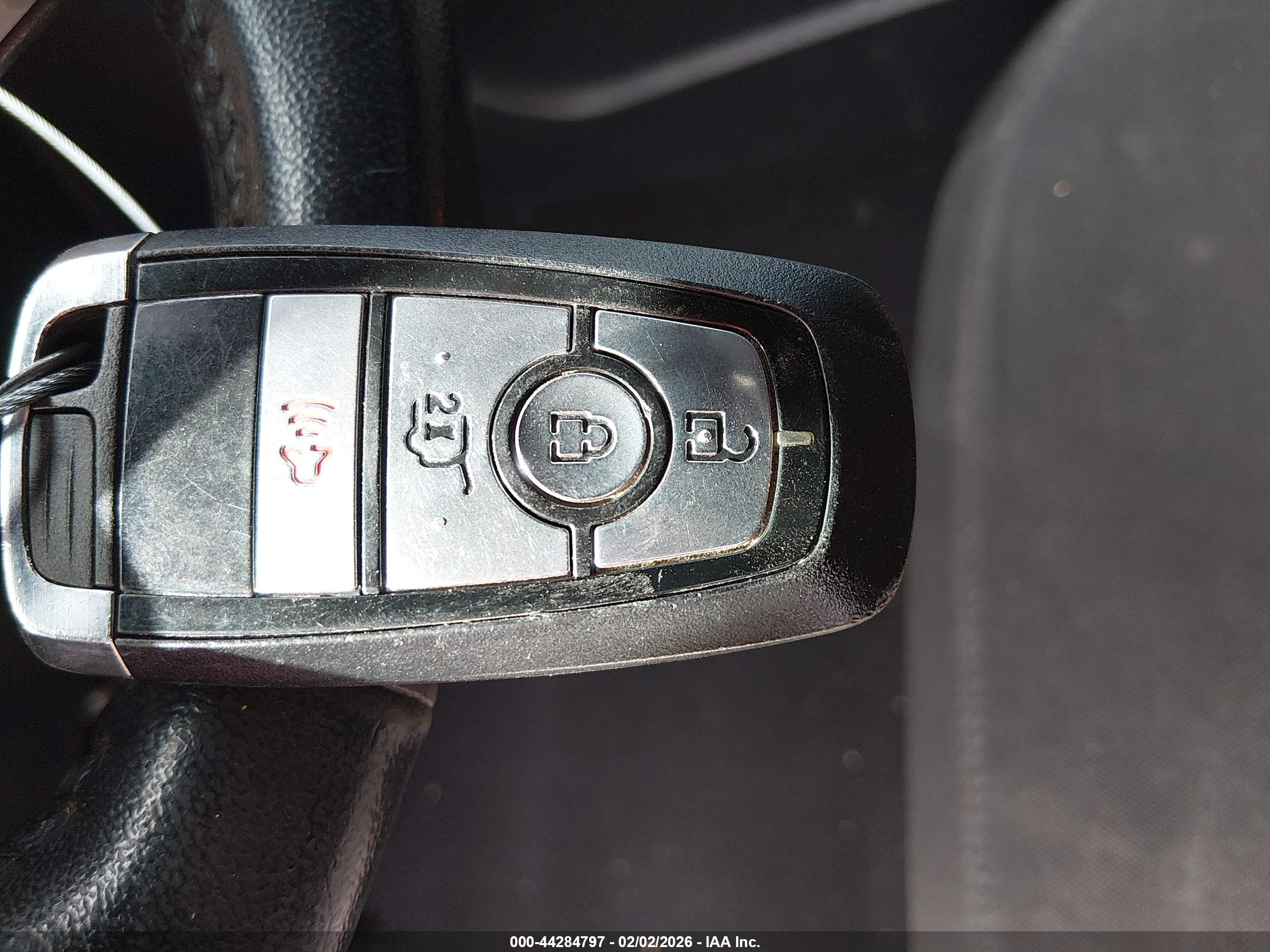 FORD EXPLORER image 11
