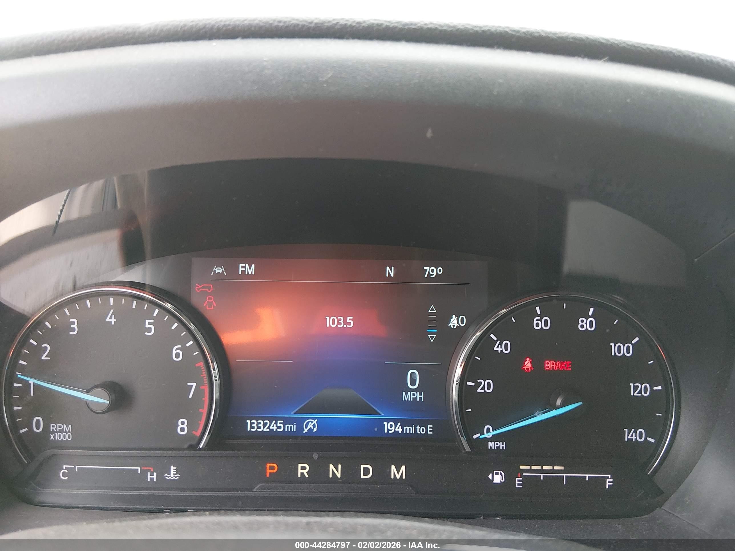 FORD EXPLORER image 7