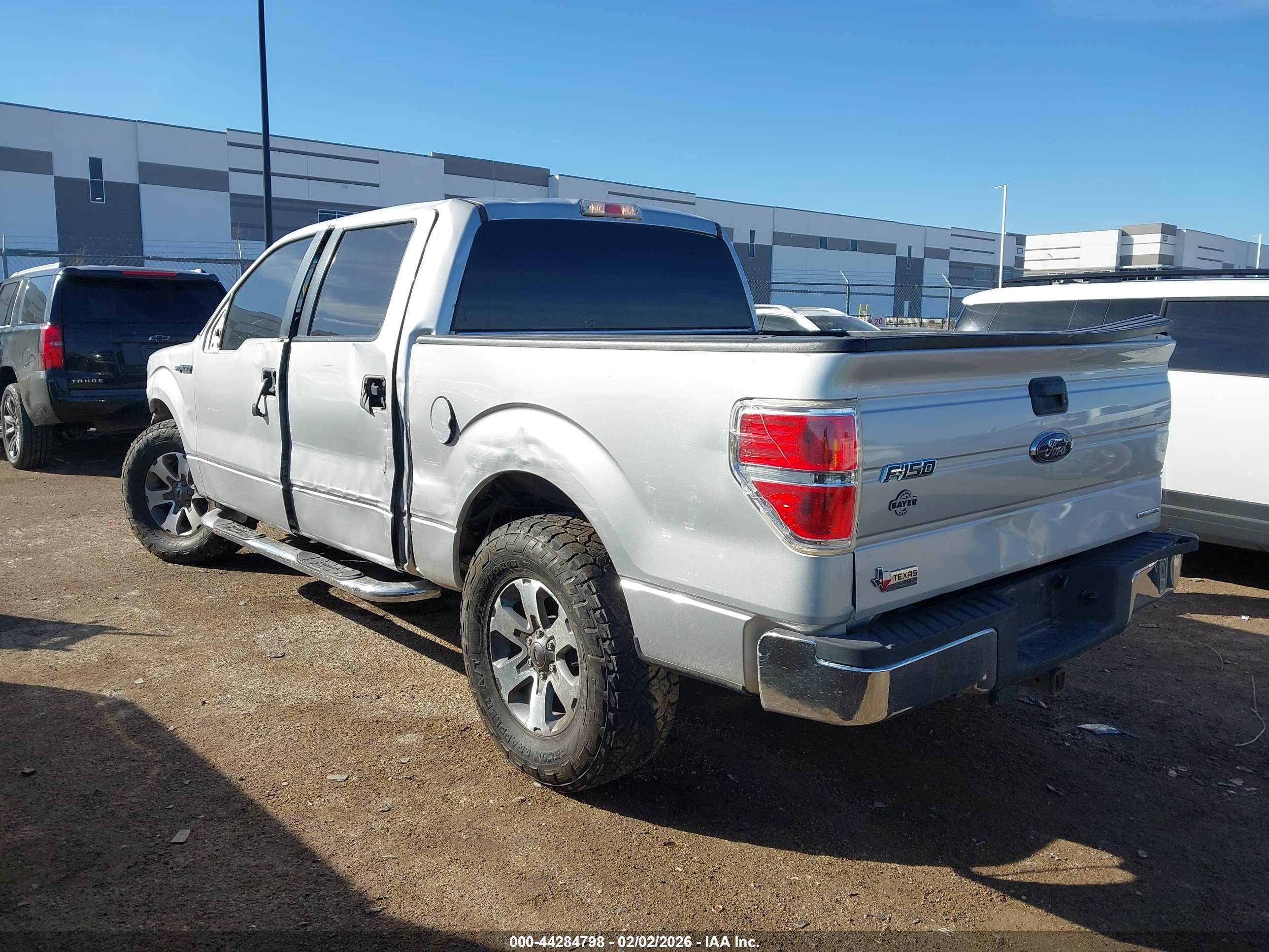 FORD F-150 image 3