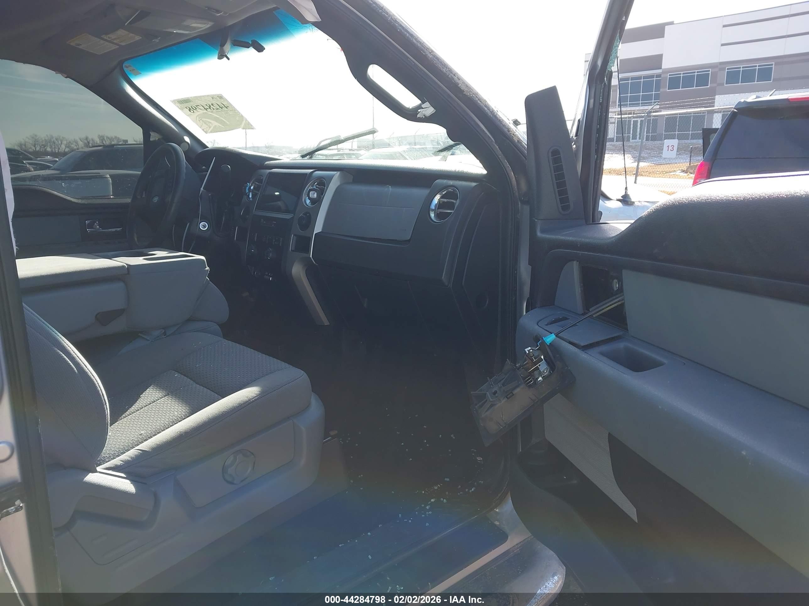FORD F-150 image 5