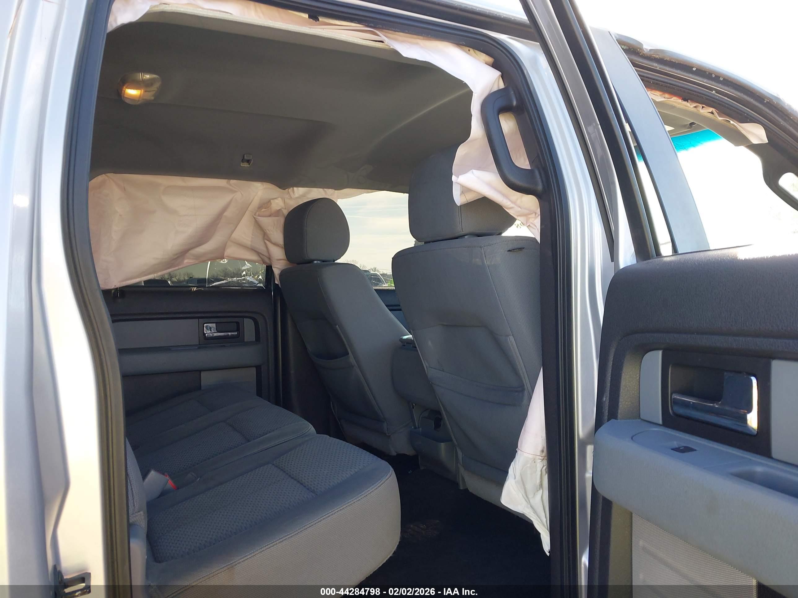 FORD F-150 image 8