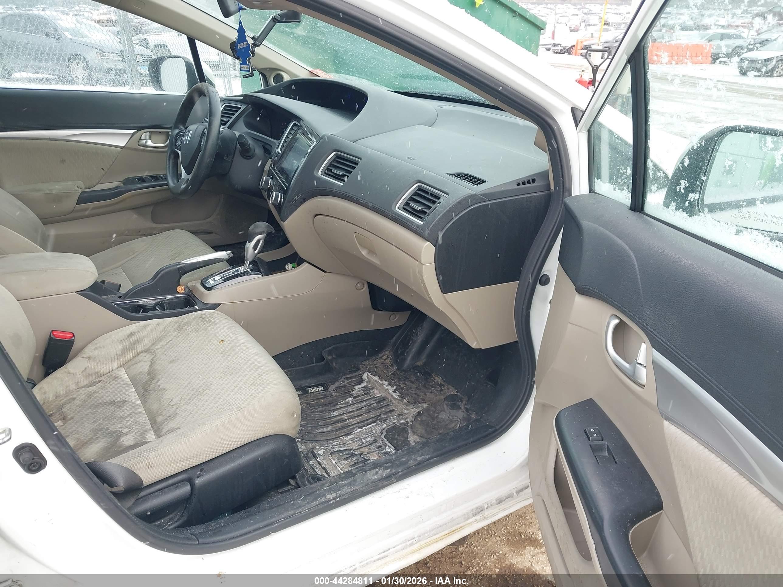 HONDA CIVIC image 5