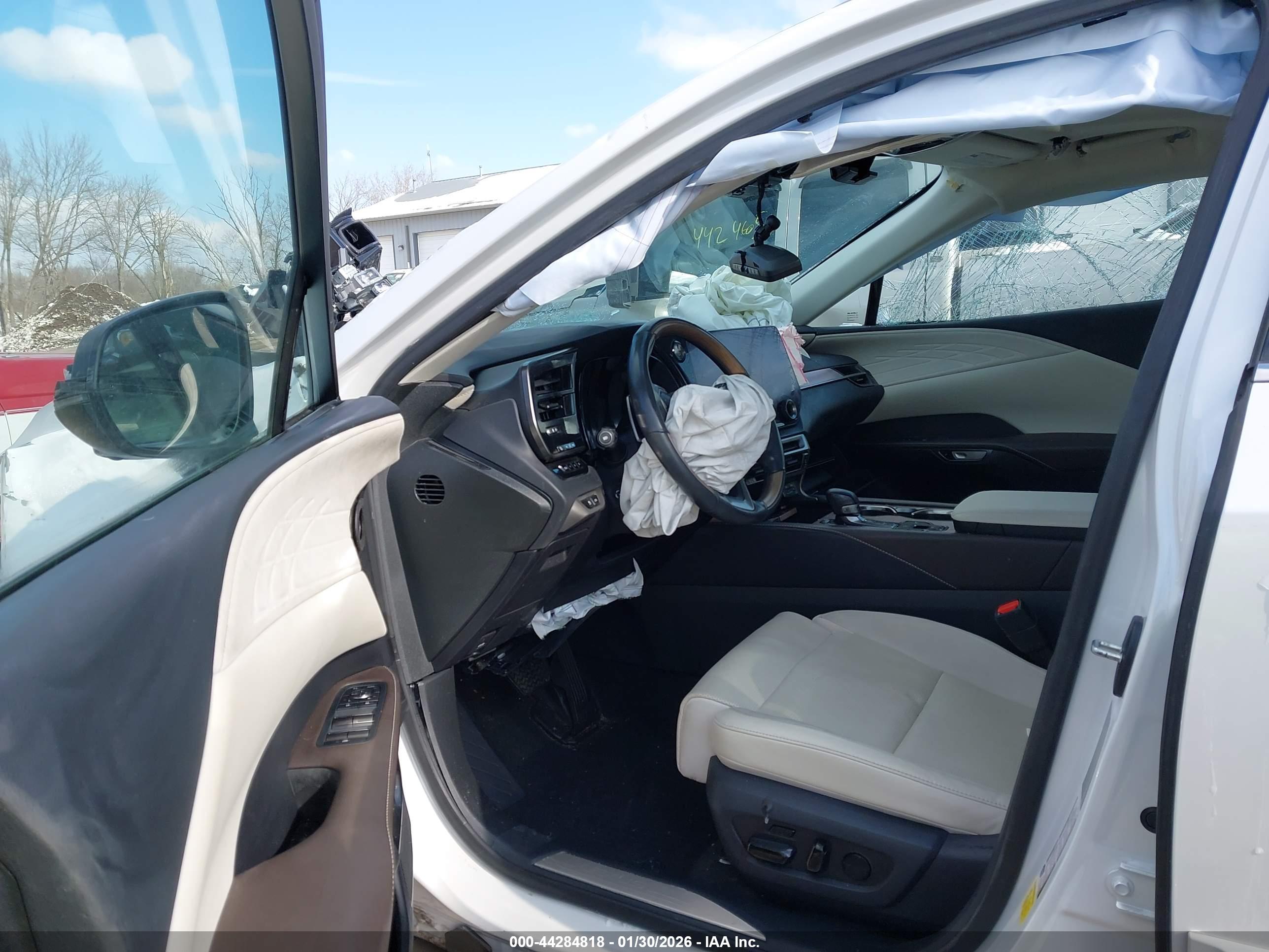 LEXUS RX image 5