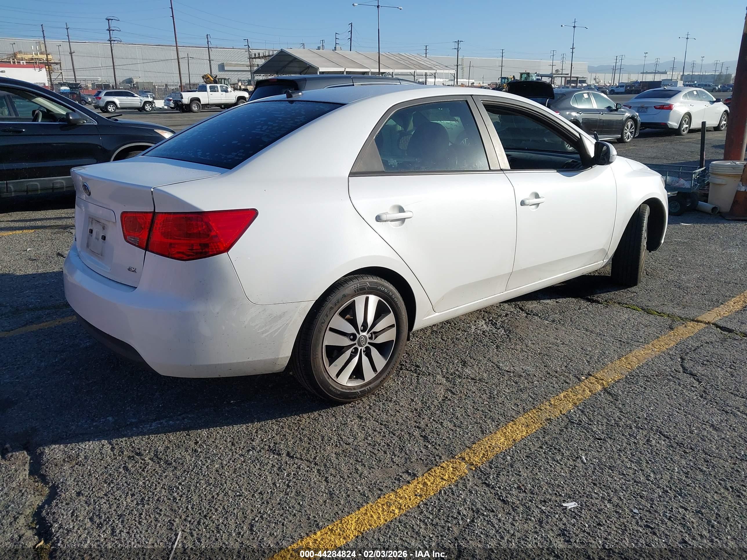 KIA FORTE image 4