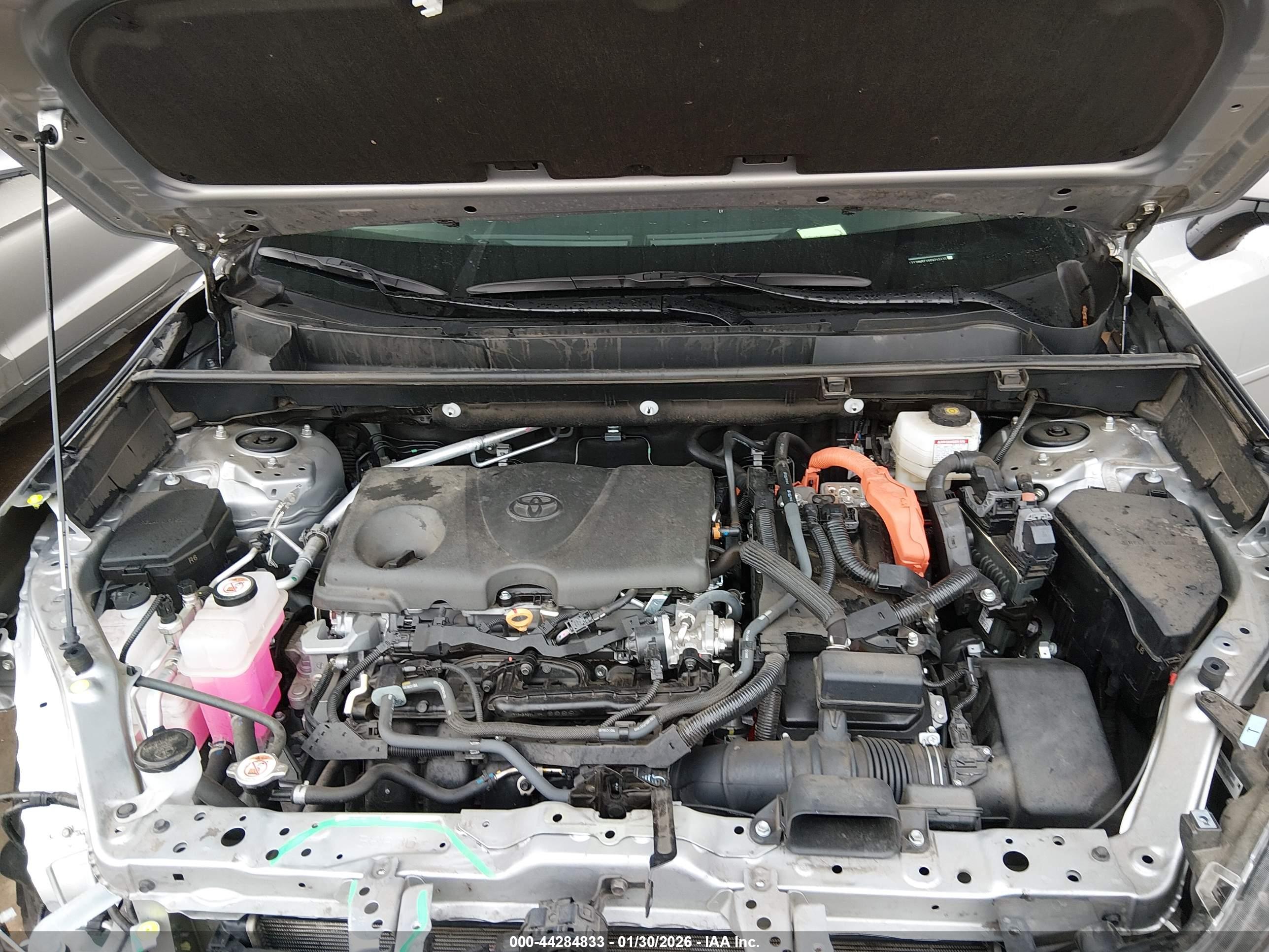 TOYOTA RAV4 image 10