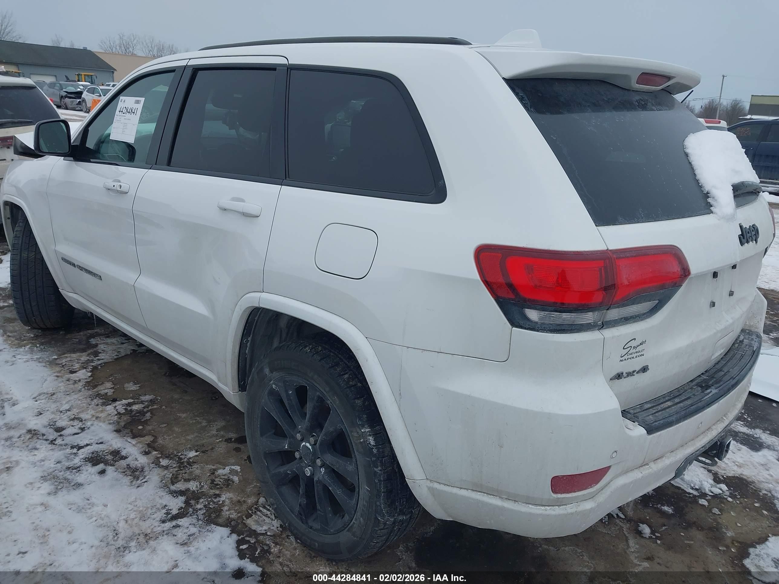 JEEP GRAND image 3