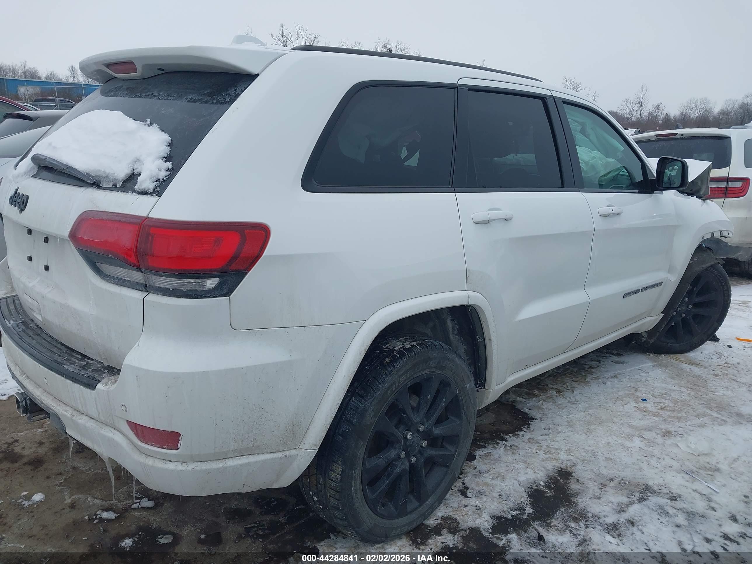 JEEP GRAND image 4
