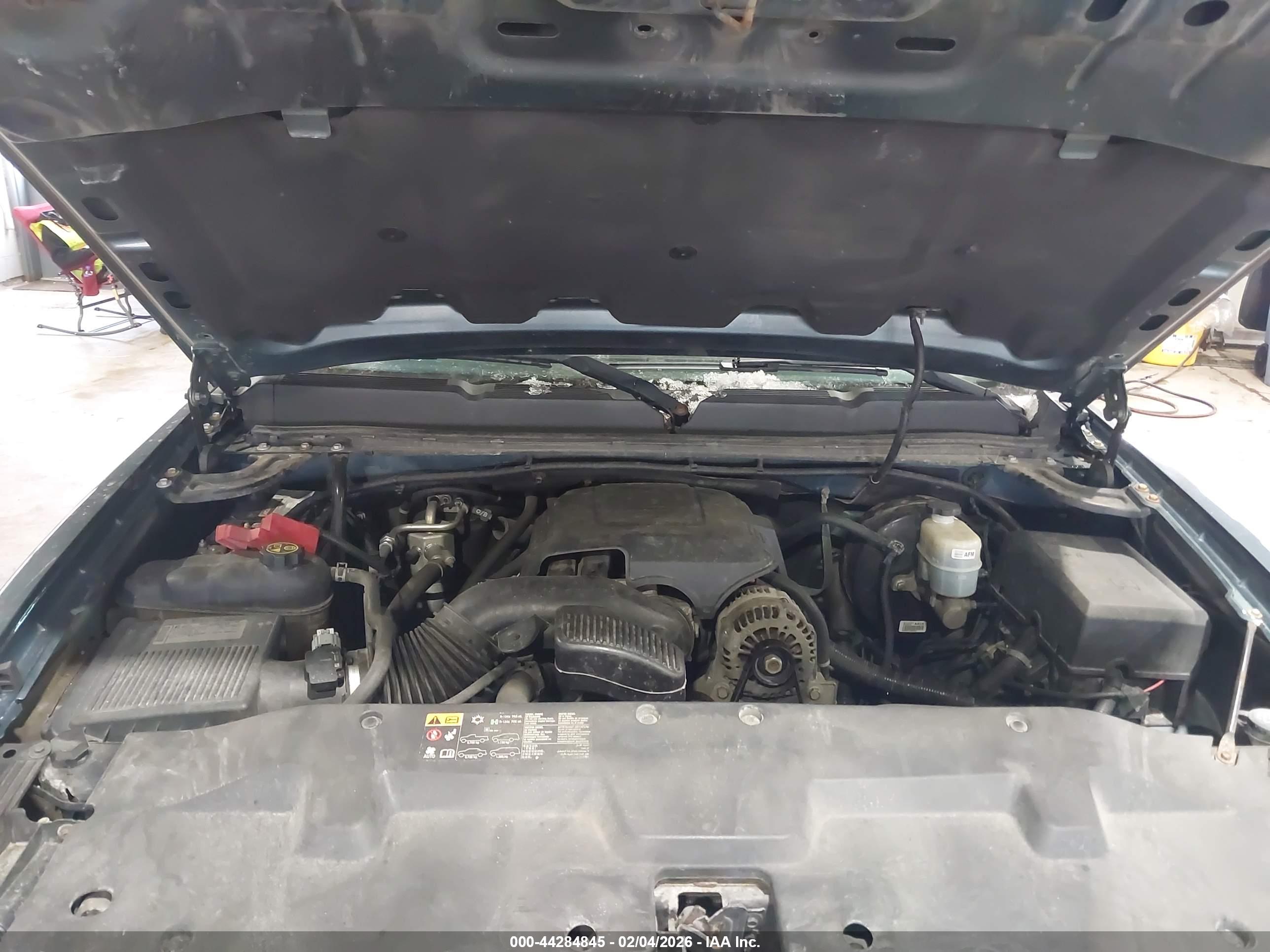 CHEVROLET SILVERADO image 10