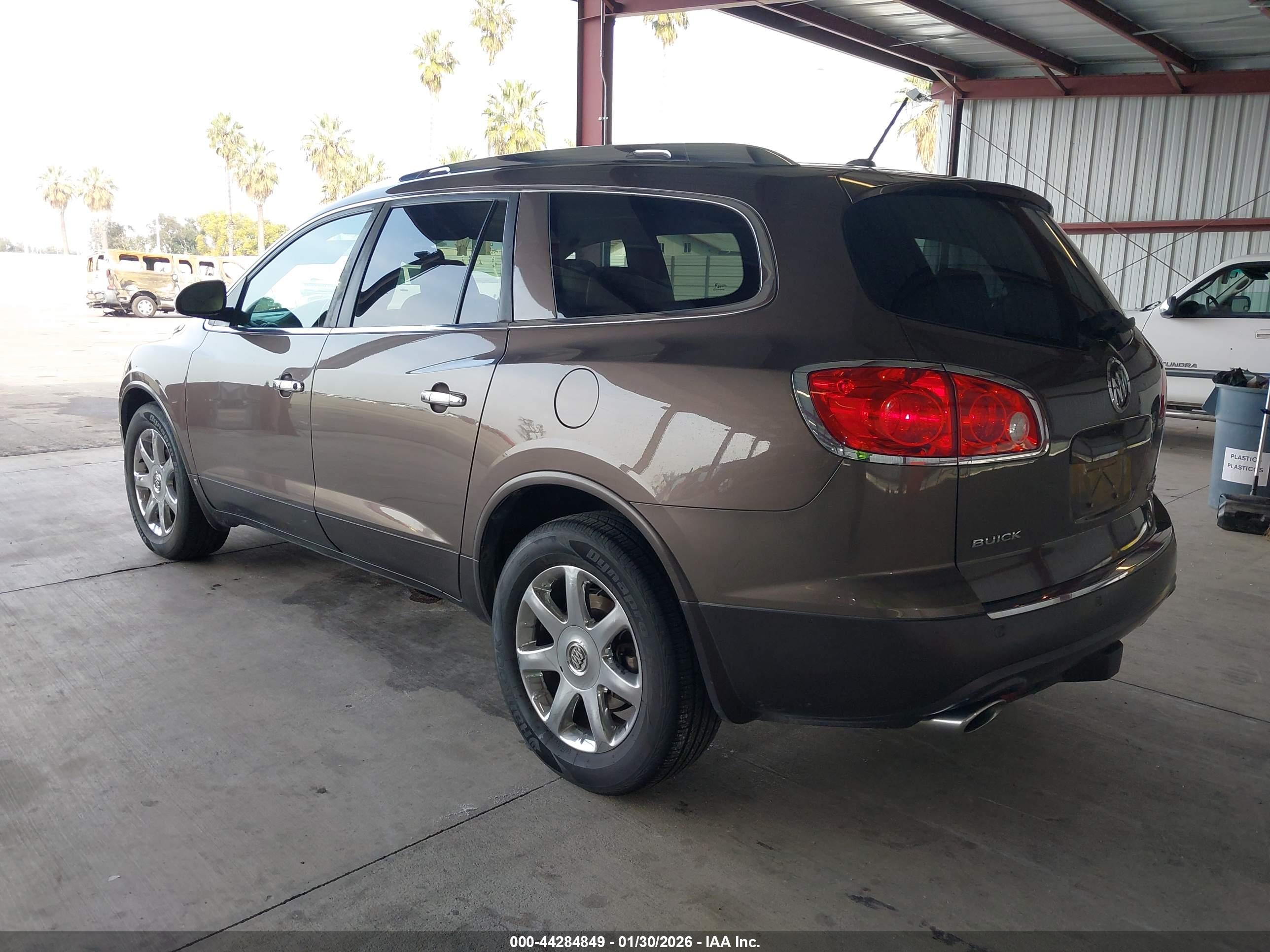 BUICK ENCLAVE image 3