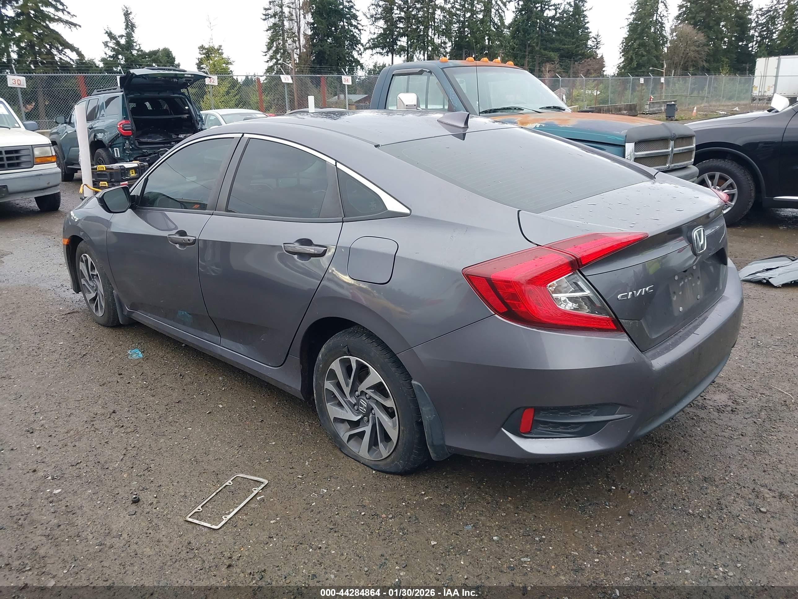 HONDA CIVIC image 3