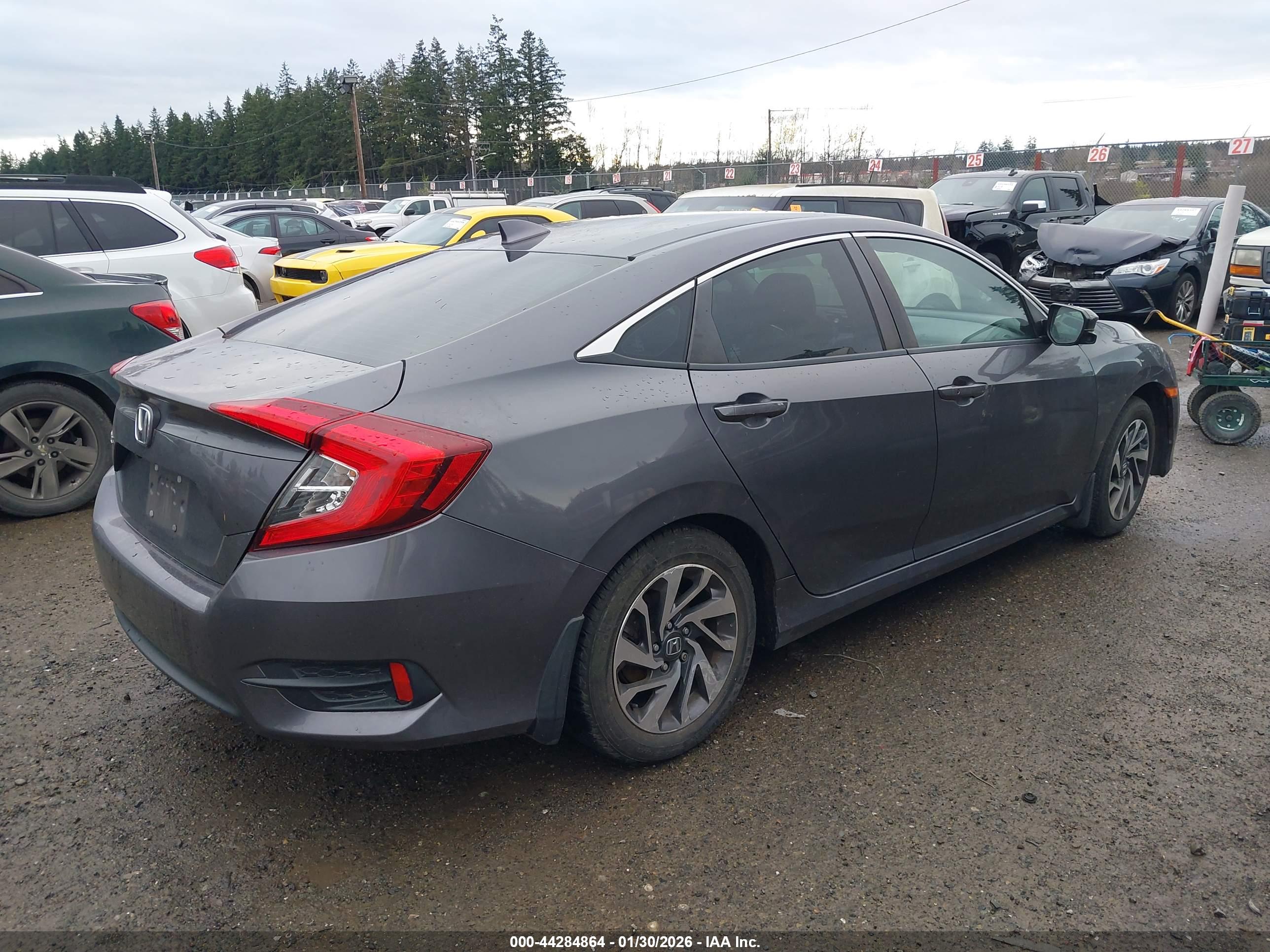 HONDA CIVIC image 4